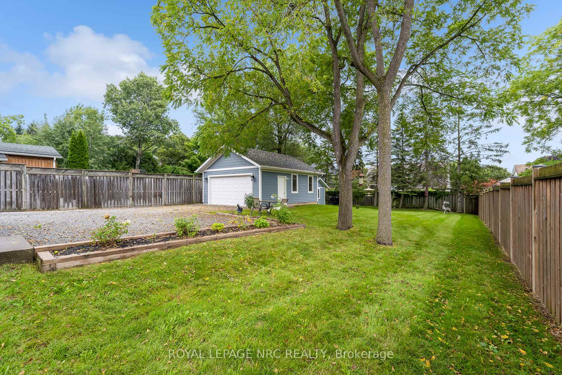 Photo 5 of 1239 Pelham Street, Pelham, Fonthill — HOMEH