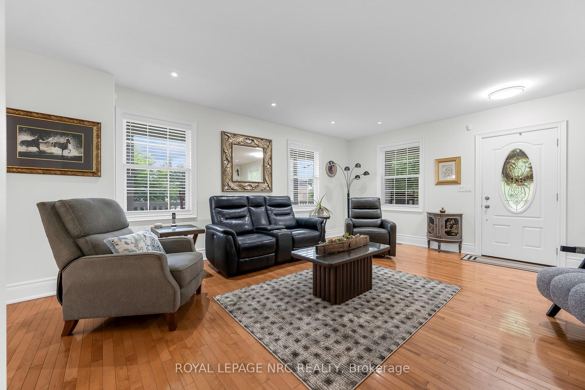 Photo 10 of 1239 Pelham Street, Pelham, Fonthill — HOMEH