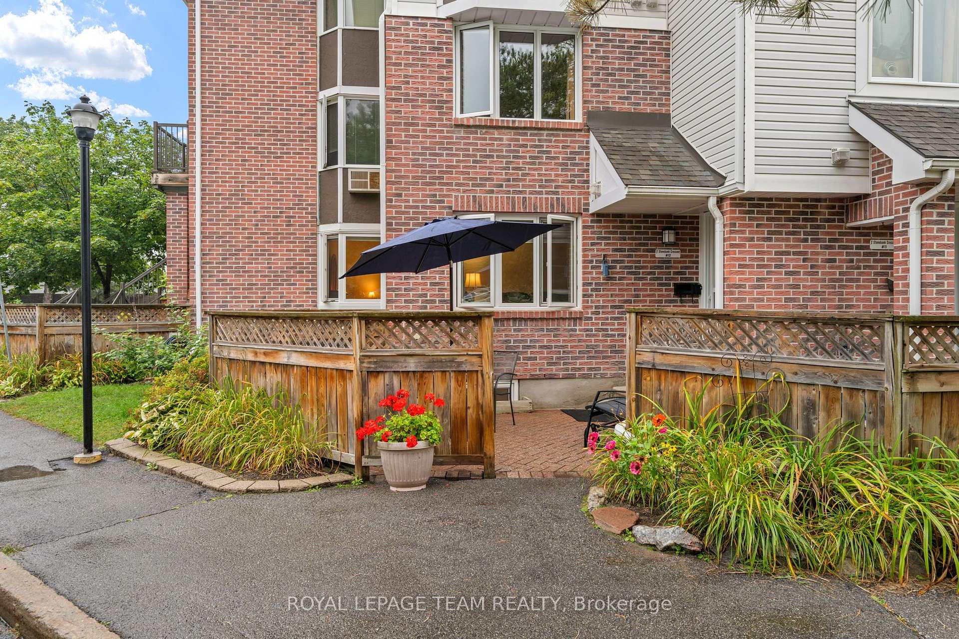 Photo 2 of Unit 12, 12-2 Stonebank Crescent, Ottawa, Westcliffe Estates — HOMEH