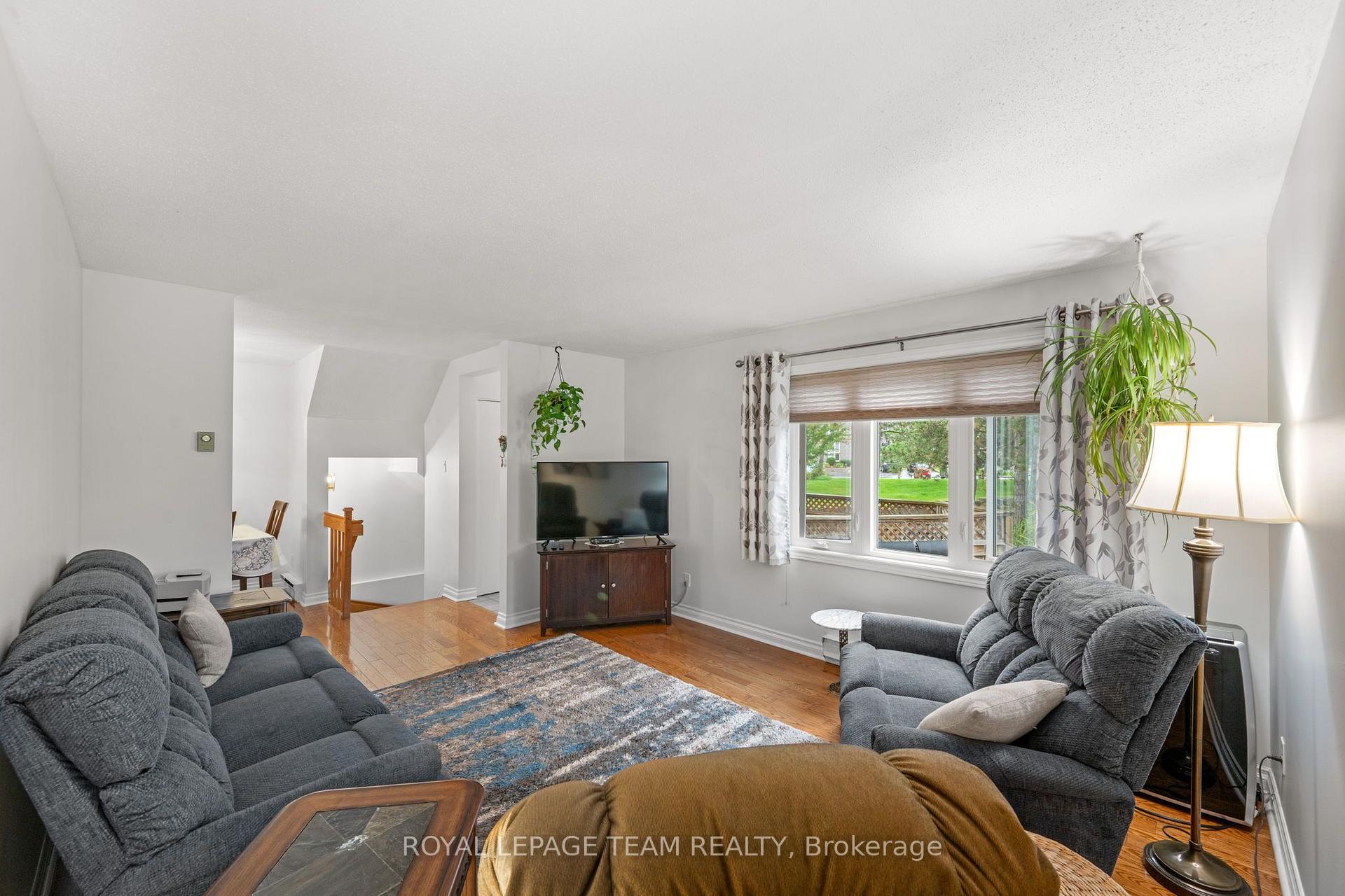 Photo 8 of Unit 12, 12-2 Stonebank Crescent, Ottawa, Westcliffe Estates — HOMEH