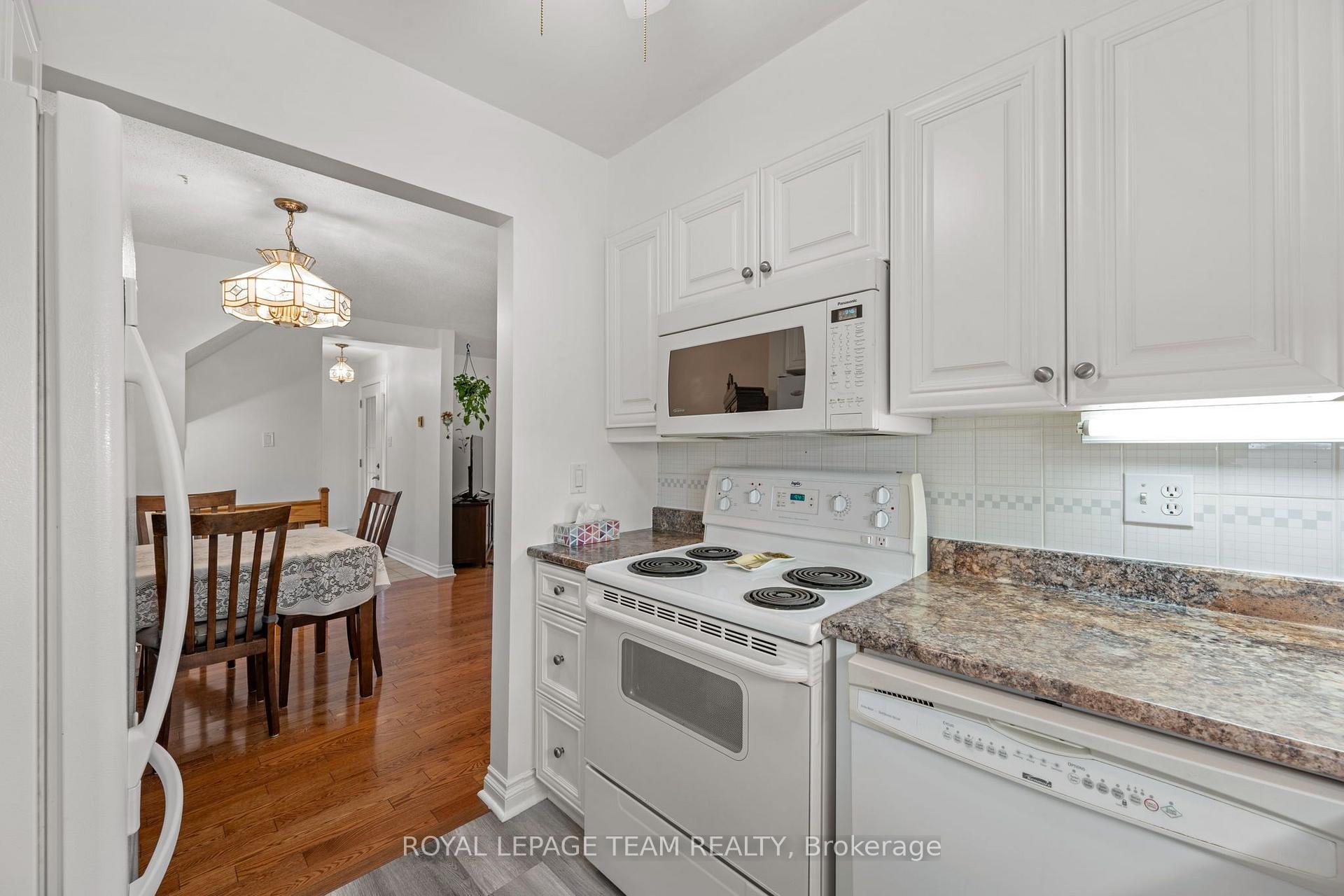 Photo 15 of Unit 12, 12-2 Stonebank Crescent, Ottawa, Westcliffe Estates — HOMEH