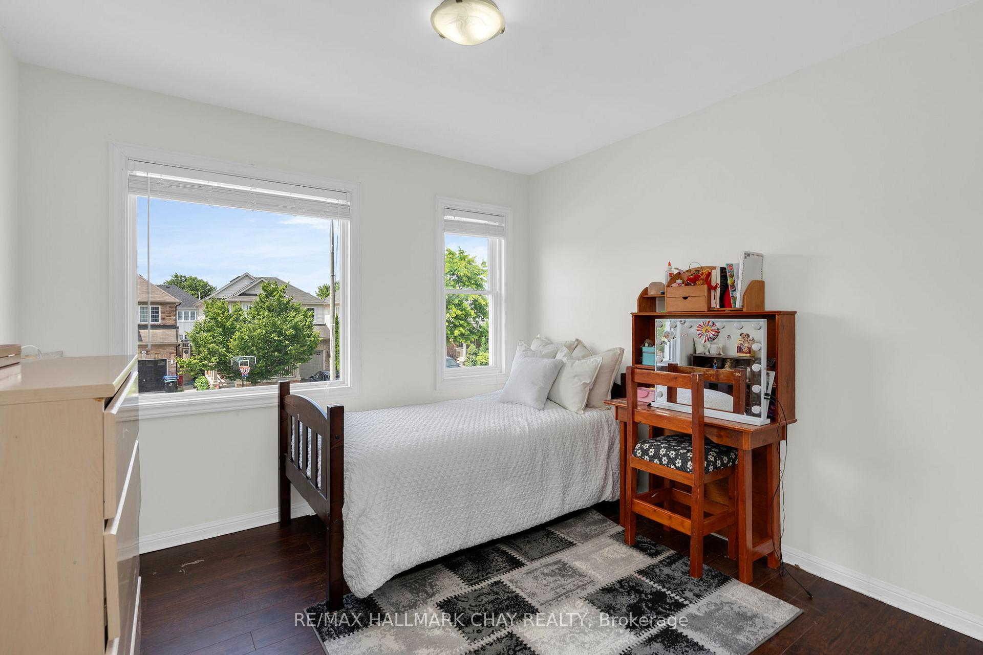 Photo 25 of 19 Callander Crescent, New Tecumseth, Alliston — HOMEH