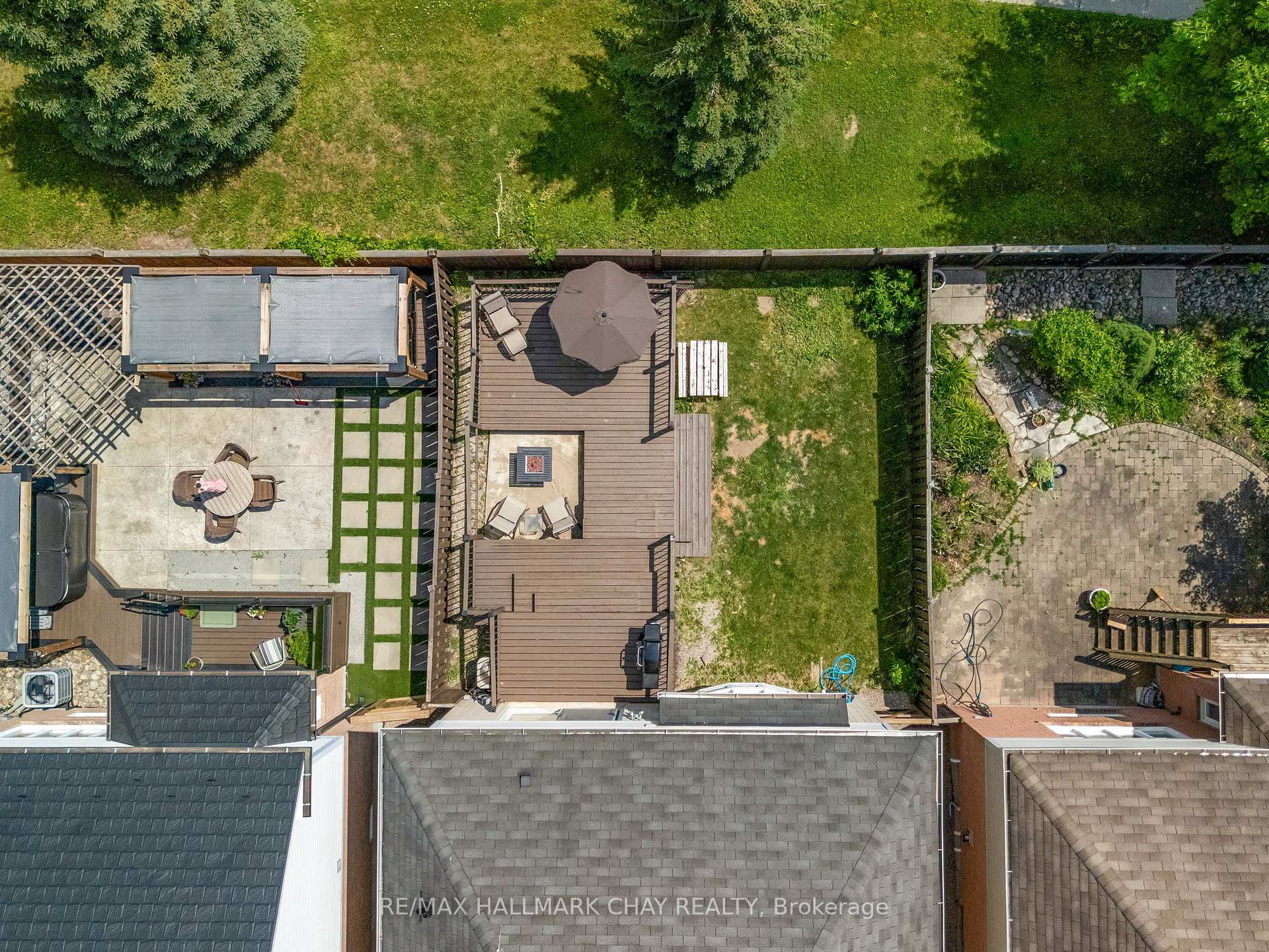 Photo 37 of 19 Callander Crescent, New Tecumseth, Alliston — HOMEH