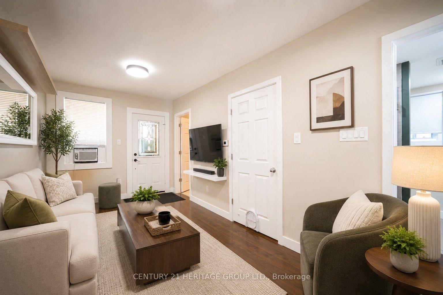 Photo 7 of 41 Biggar Avenue, Hamilton, North End — HOMEH