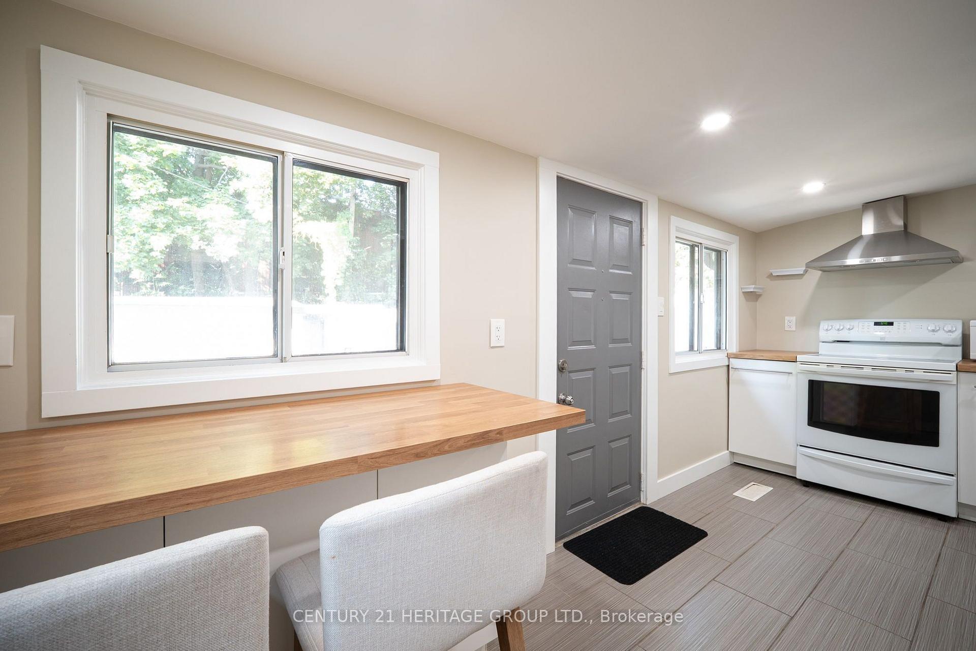 Photo 10 of 41 Biggar Avenue, Hamilton, North End — HOMEH