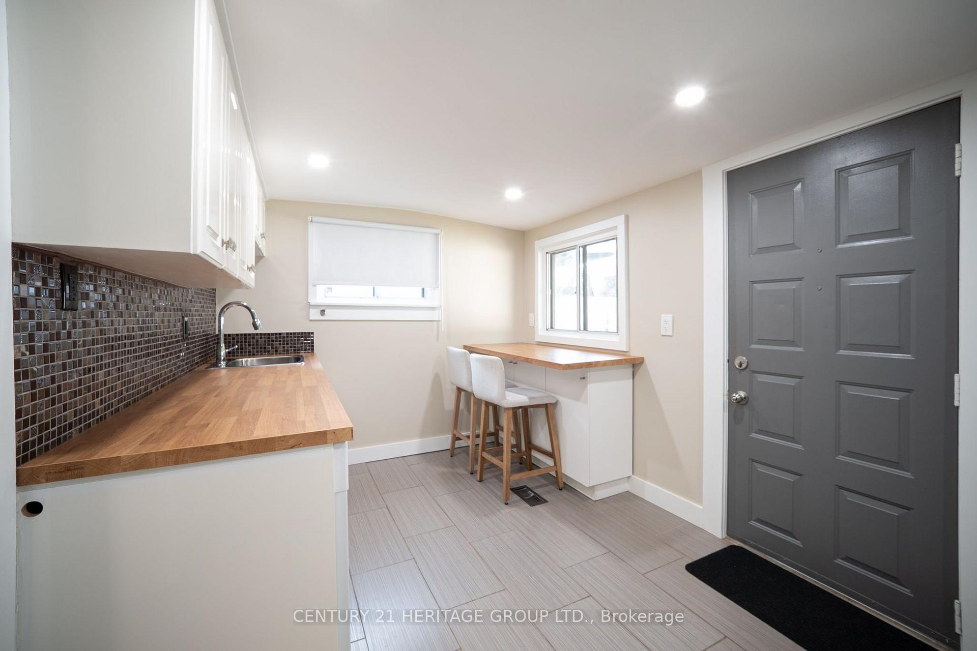Photo 11 of 41 Biggar Avenue, Hamilton, North End — HOMEH