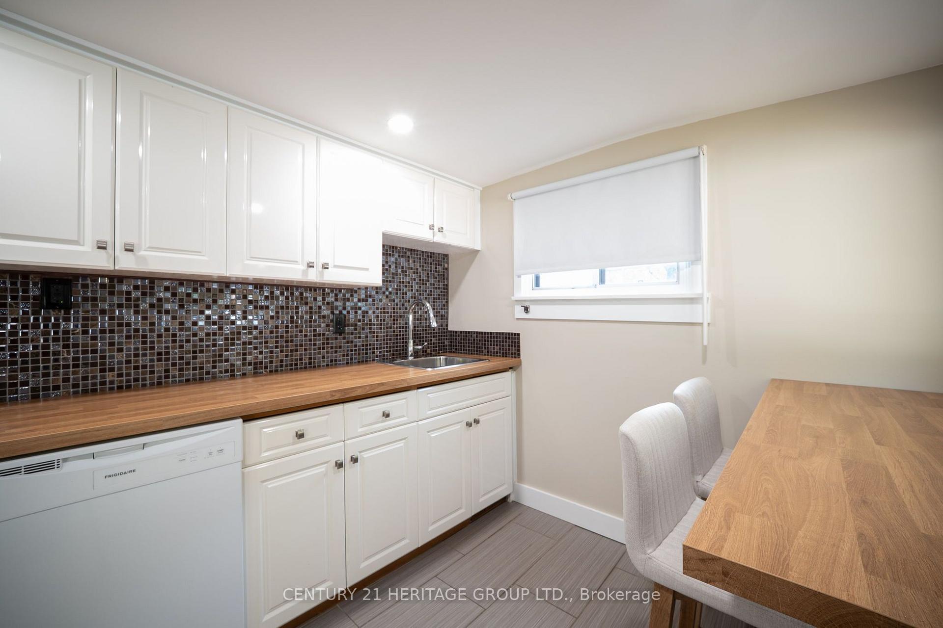Photo 13 of 41 Biggar Avenue, Hamilton, North End — HOMEH