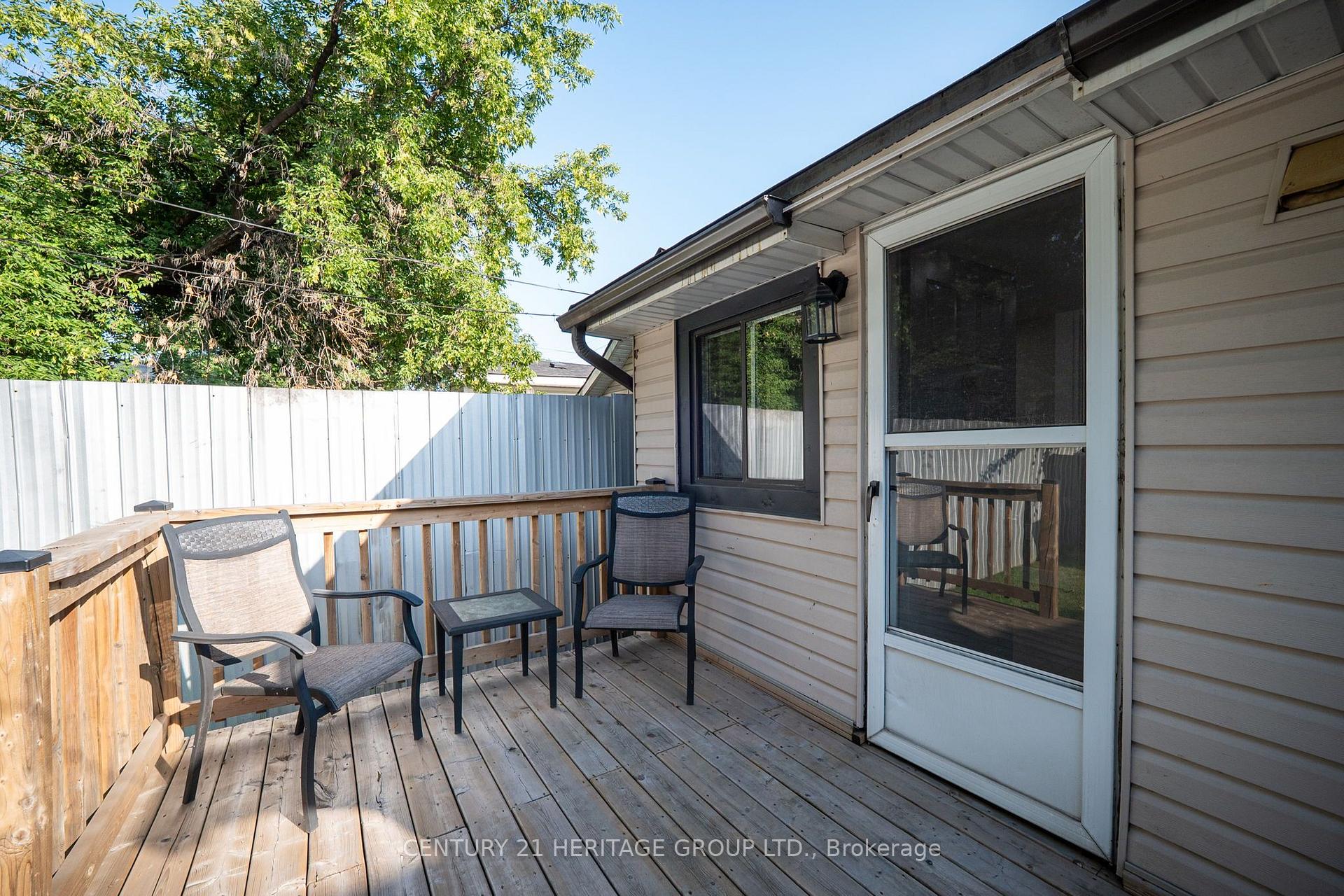 Photo 20 of 41 Biggar Avenue, Hamilton, North End — HOMEH