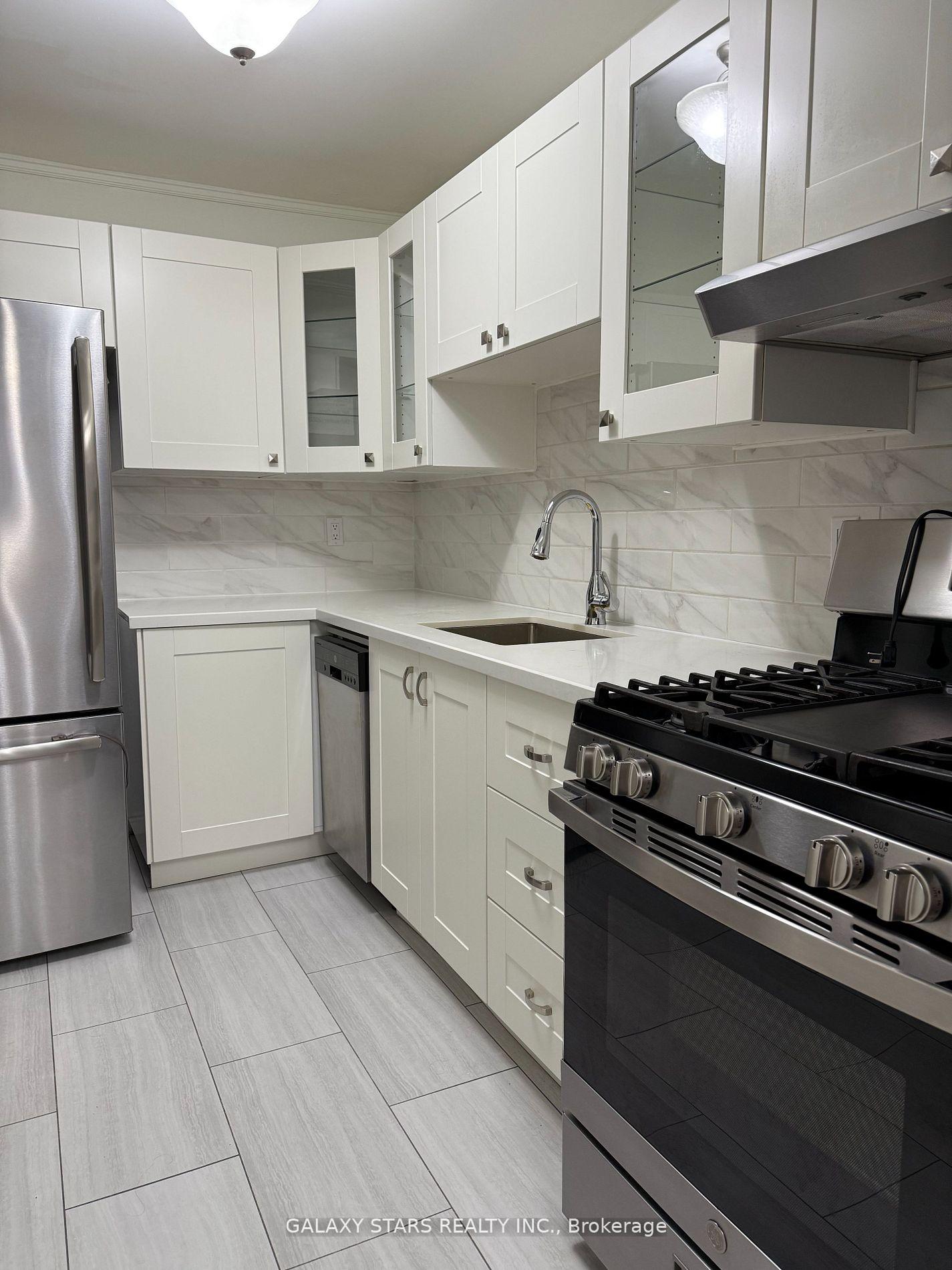 Photo 9 of 18 Norris Way, Markham, Thornhill — HOMEH