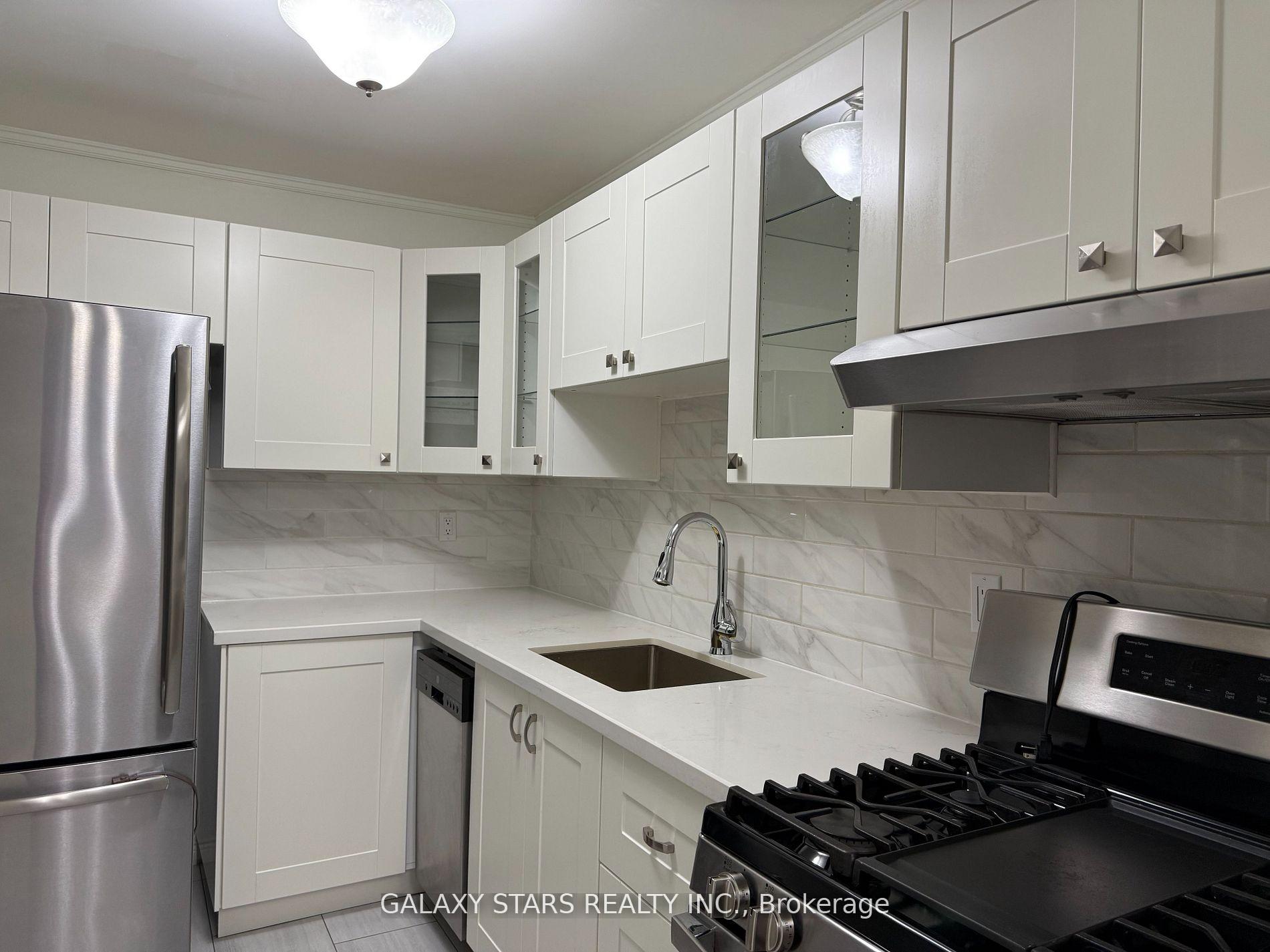 Photo 11 of 18 Norris Way, Markham, Thornhill — HOMEH
