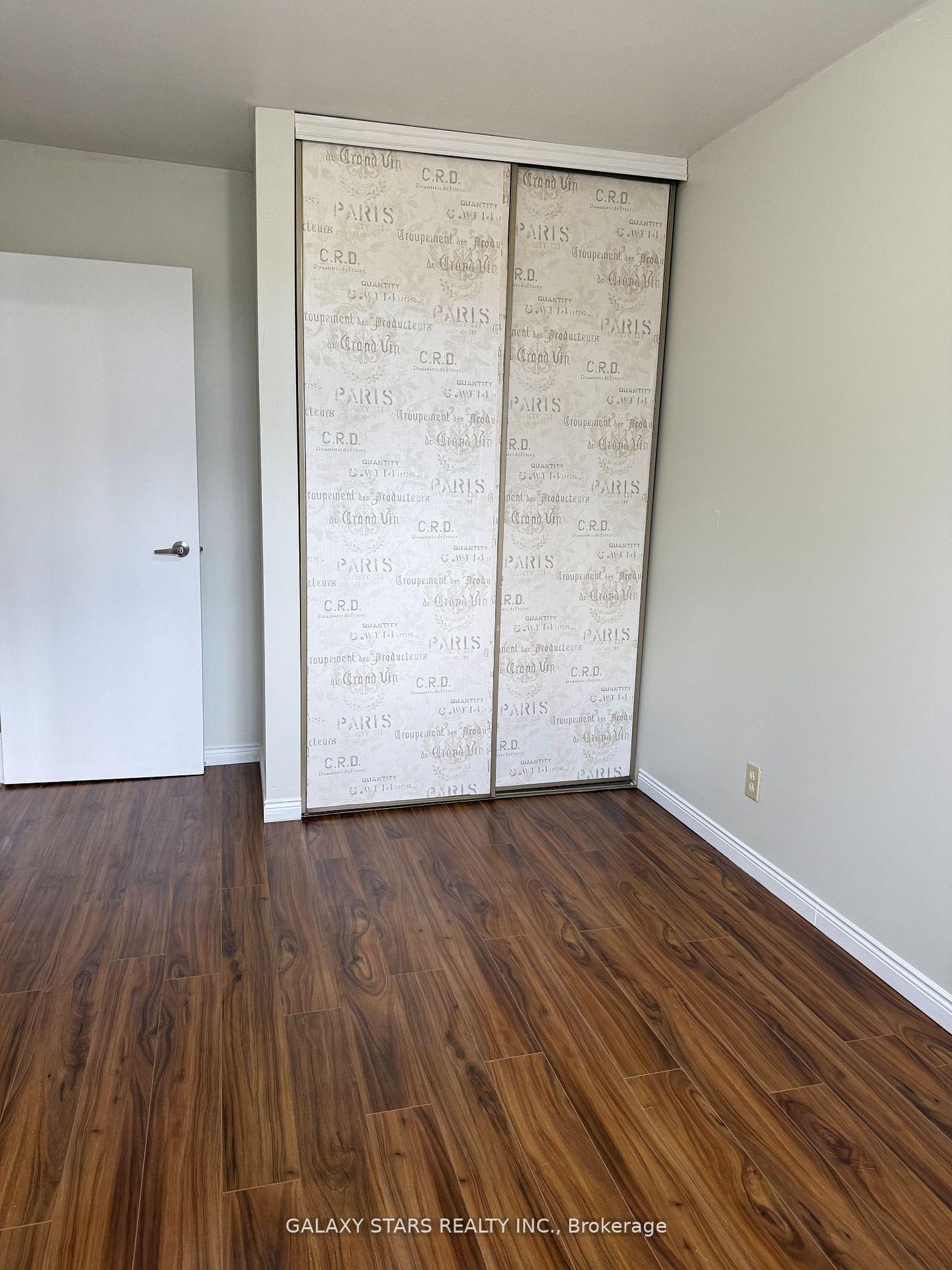Photo 22 of 18 Norris Way, Markham, Thornhill — HOMEH