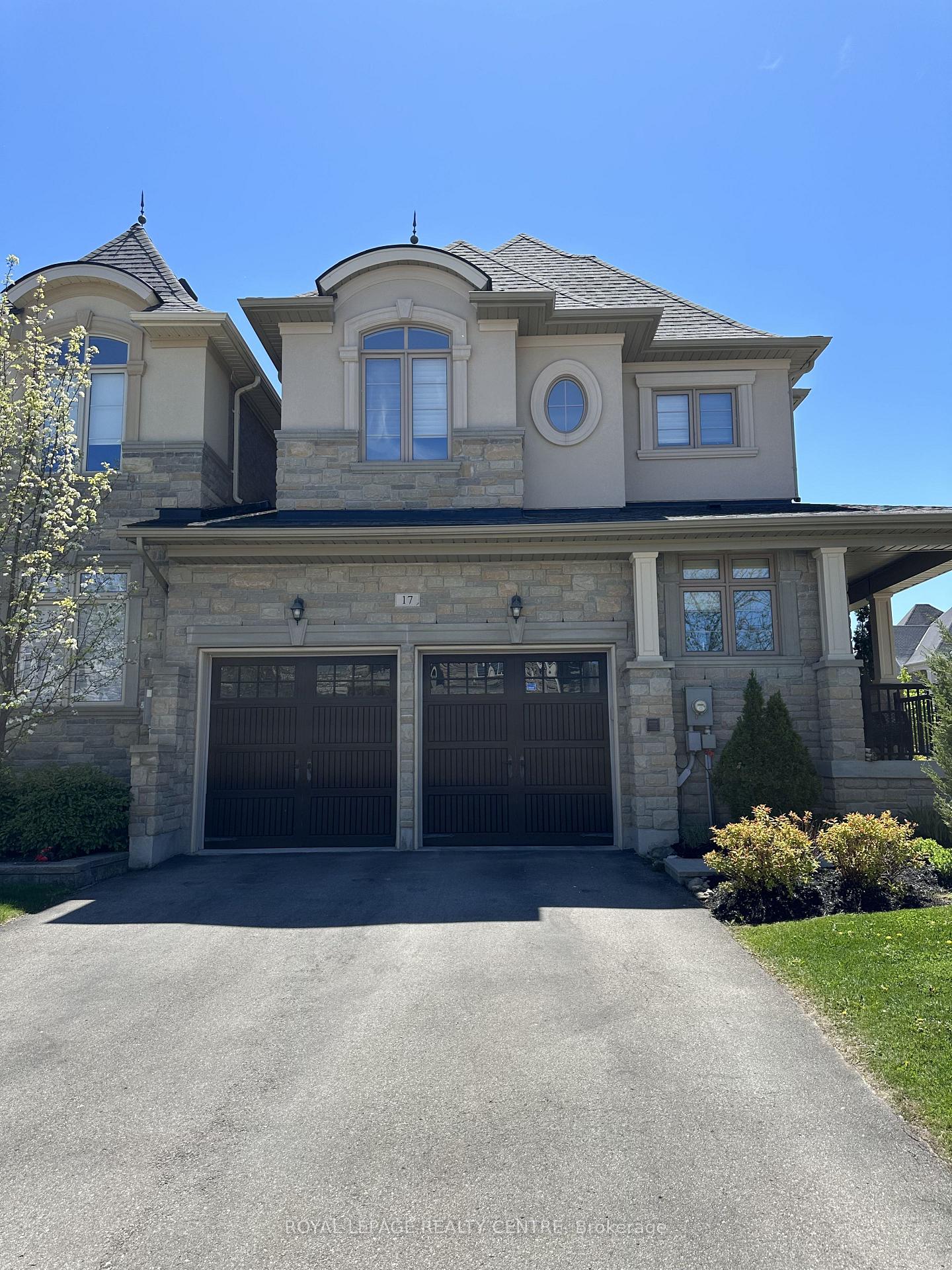 Photo 5 of 17 Bri Way, King, King City — HOMEH