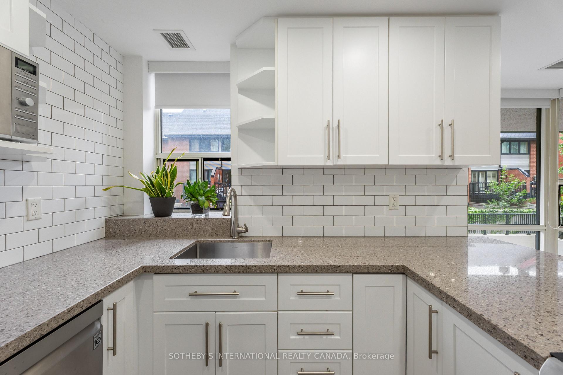 Photo 11 of Unit 105, 701 King Street, Toronto, Niagara — HOMEH