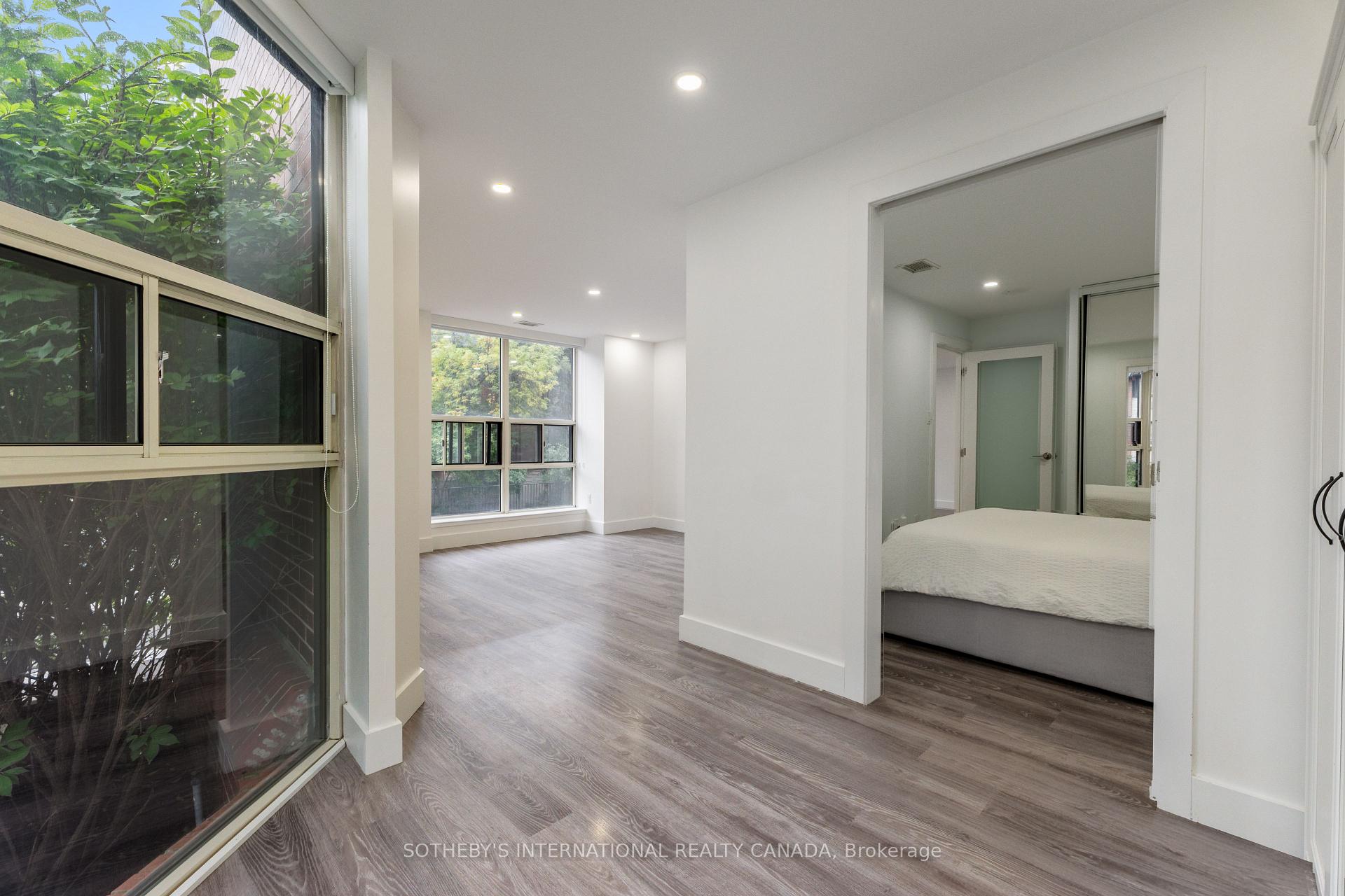Photo 17 of Unit 105, 701 King Street, Toronto, Niagara — HOMEH