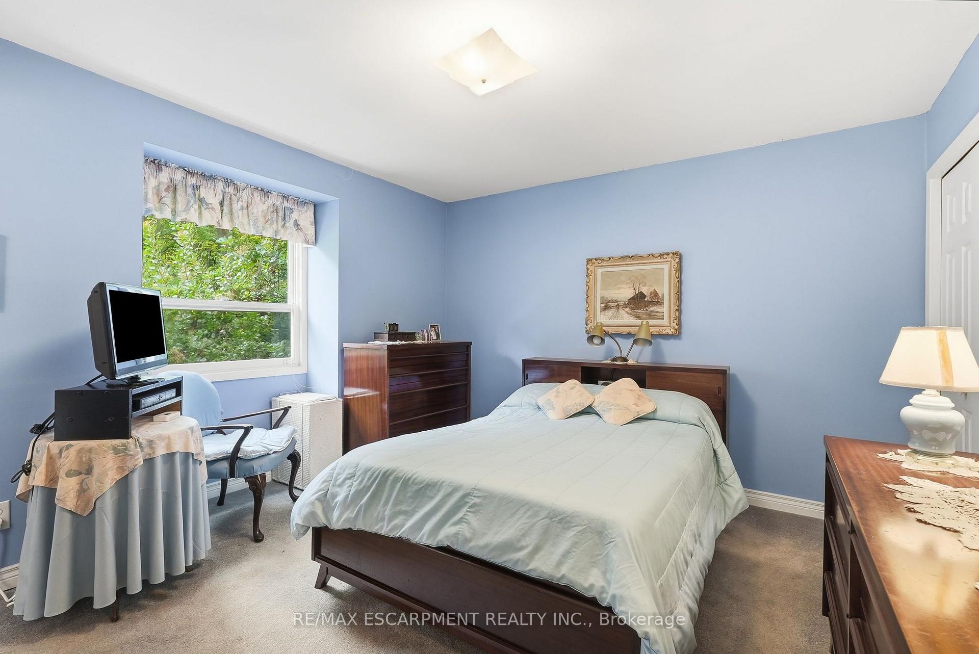 Photo 17 of 8553 Guelph Line, Milton, Campbellville — HOMEH