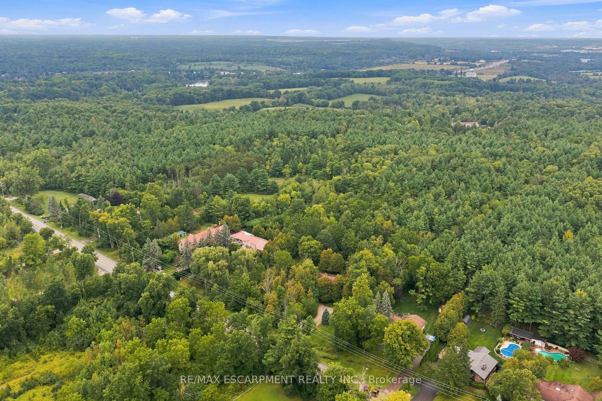 Photo 45 of 8553 Guelph Line, Milton, Campbellville — HOMEH