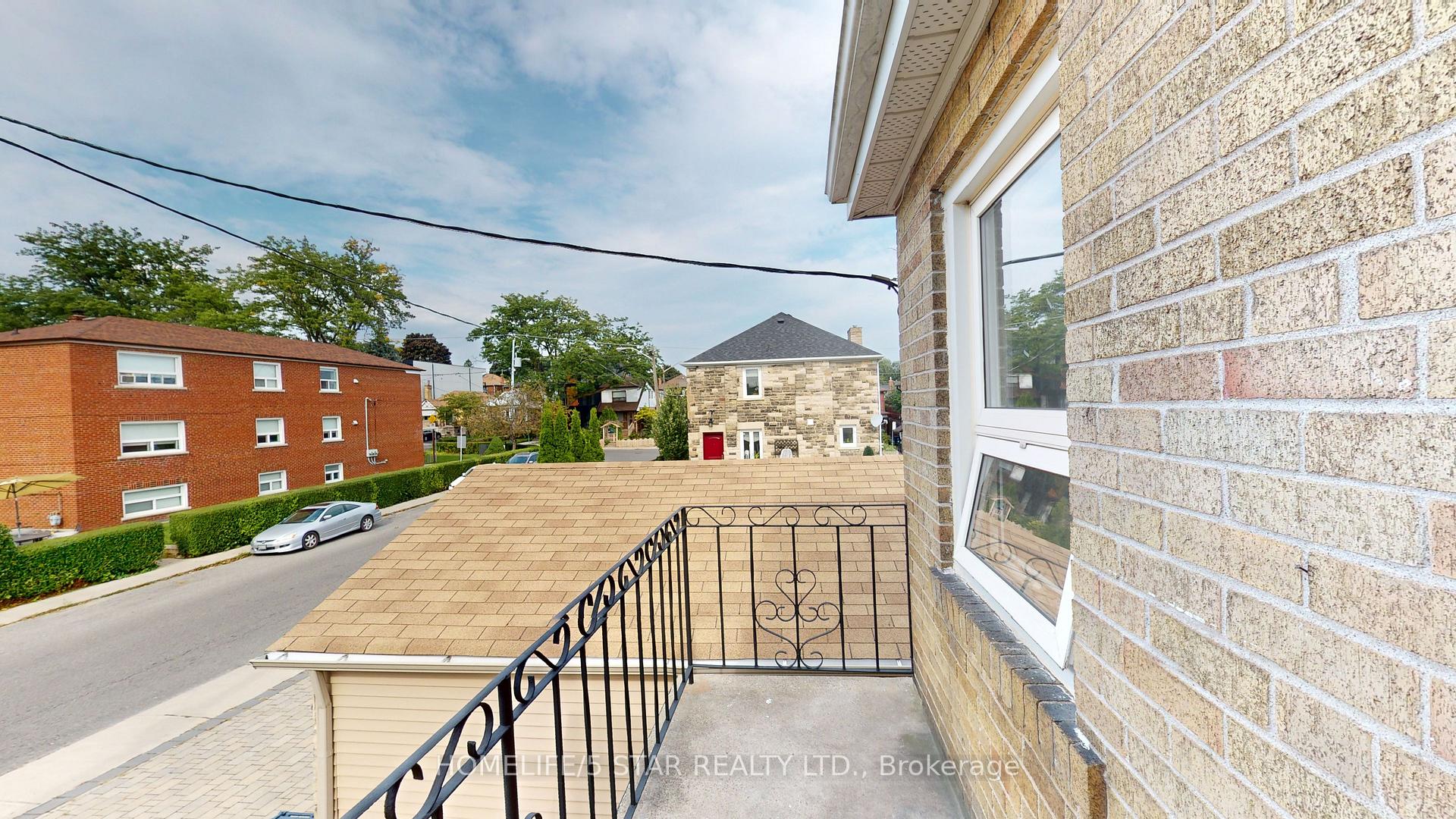 Photo 11 of 49 Earlsdale Avenue, Toronto, Oakwood Village — HOMEH