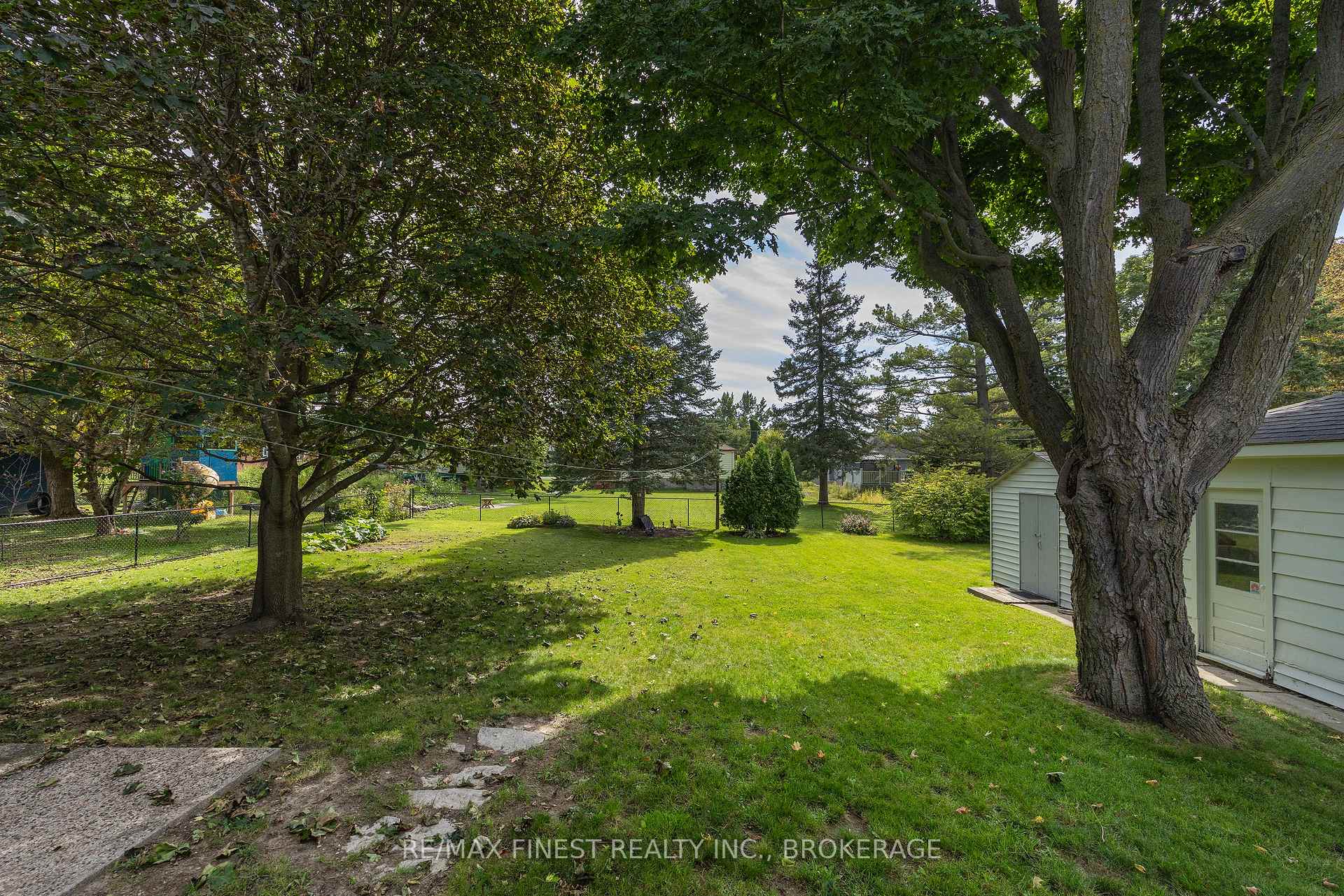 Photo 7 of 721 Front Road, Kingston, City Southwest — HOMEH