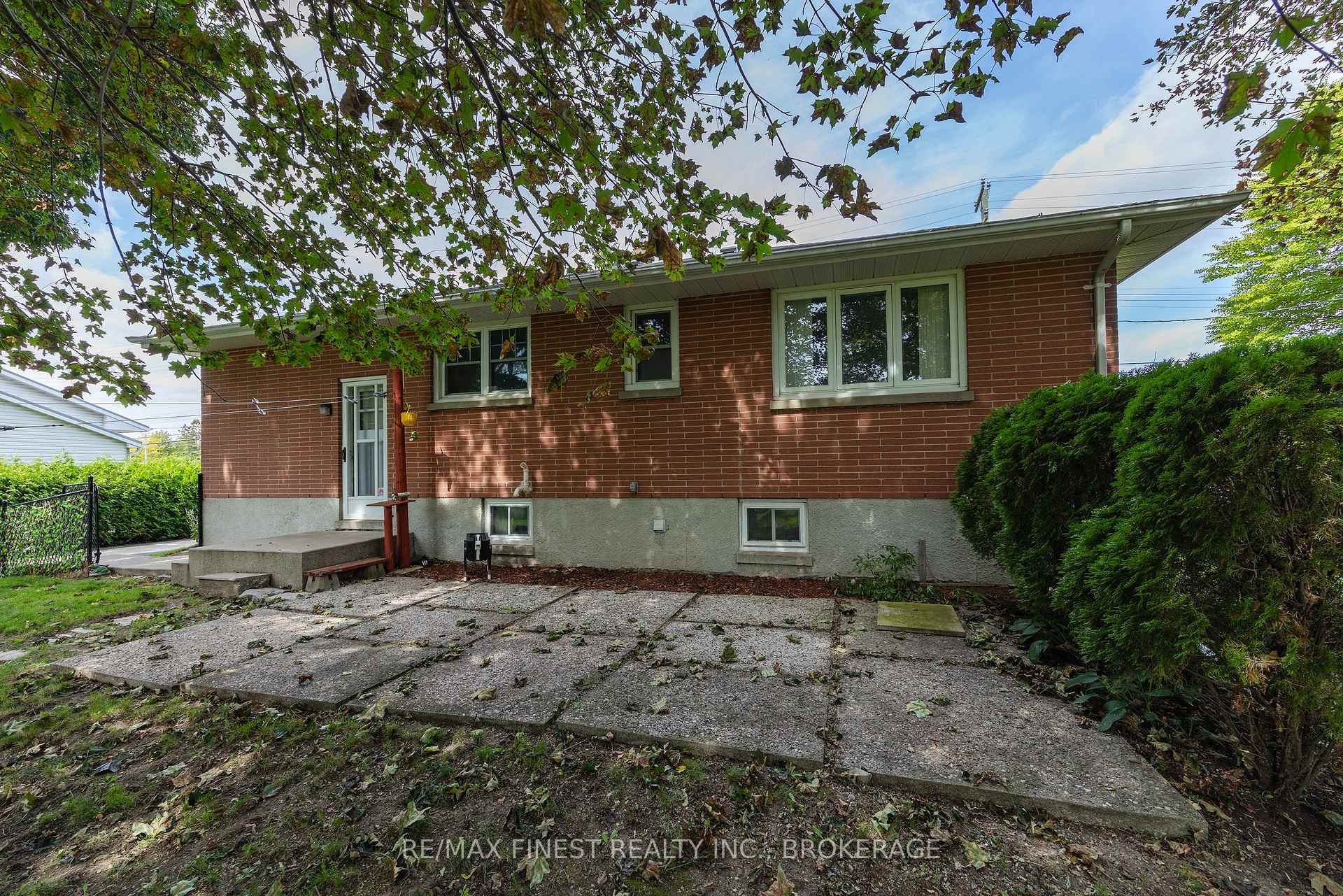Photo 15 of 721 Front Road, Kingston, City Southwest — HOMEH