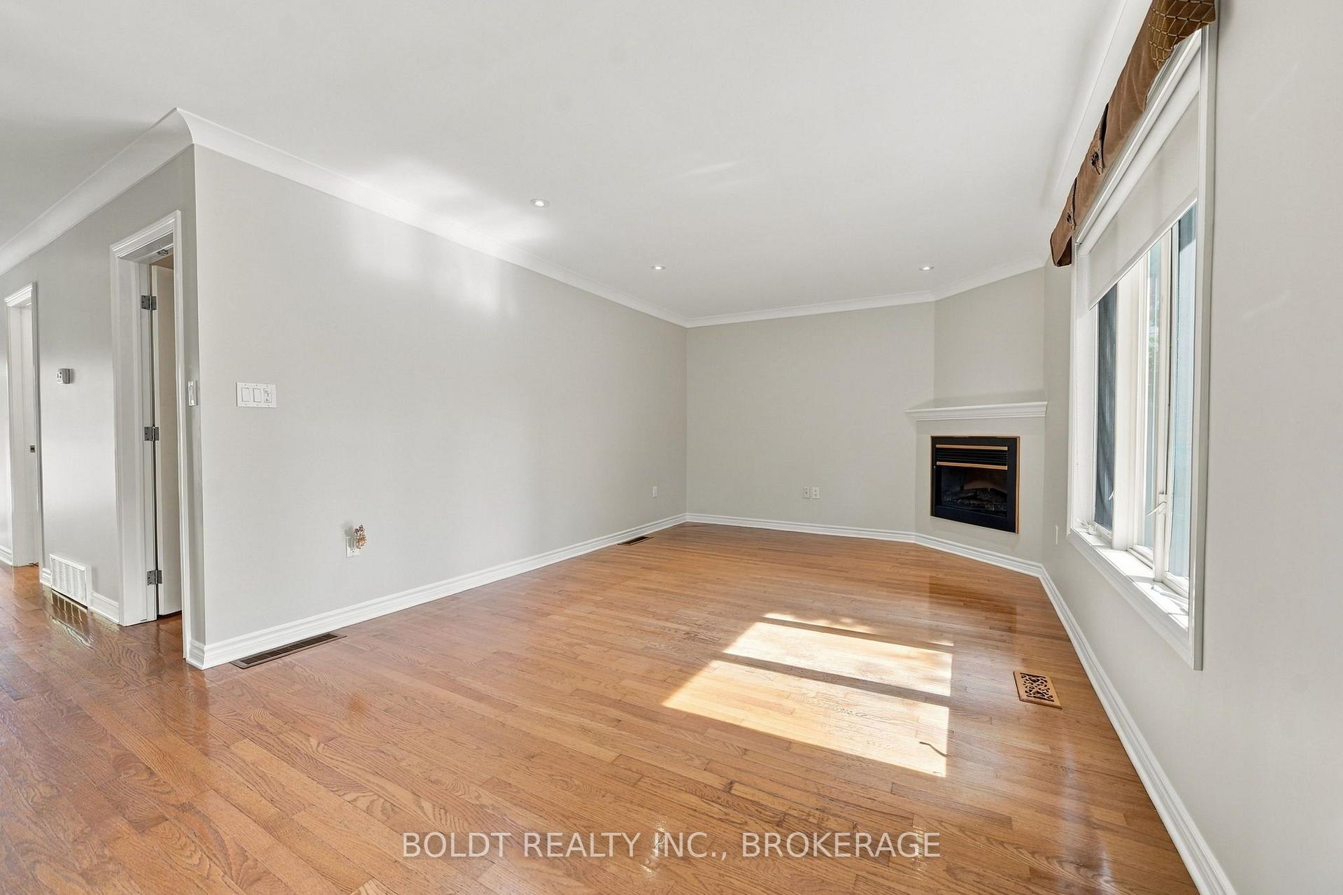 Photo 10 of 255 Sullivan Avenue, Thorold, Confederation Heights — HOMEH