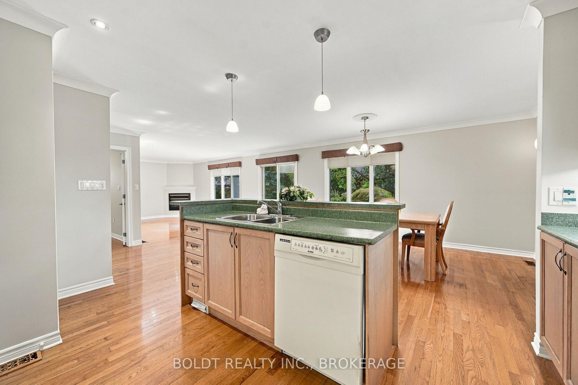 Photo 18 of 255 Sullivan Avenue, Thorold, Confederation Heights — HOMEH