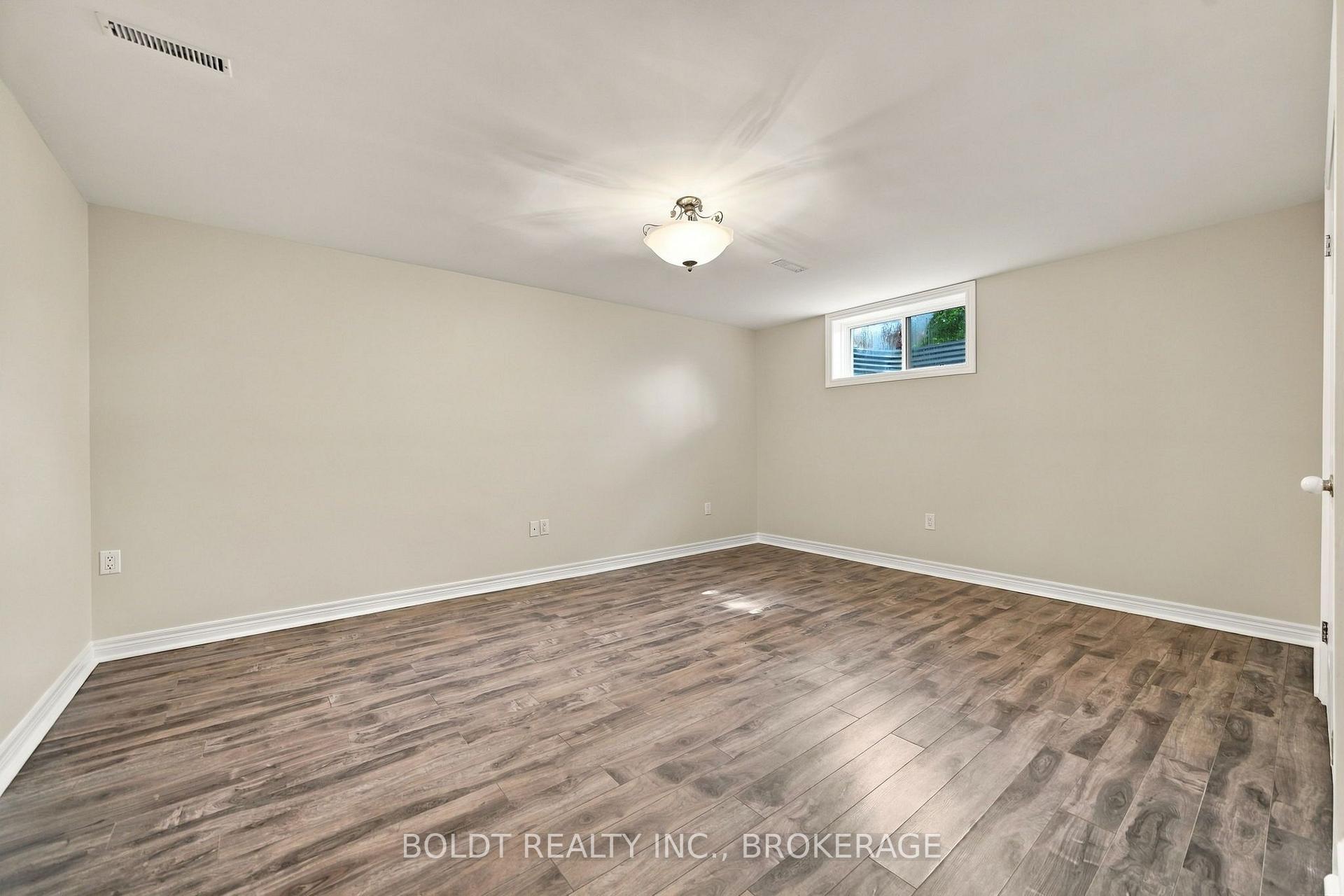 Photo 30 of 255 Sullivan Avenue, Thorold, Confederation Heights — HOMEH