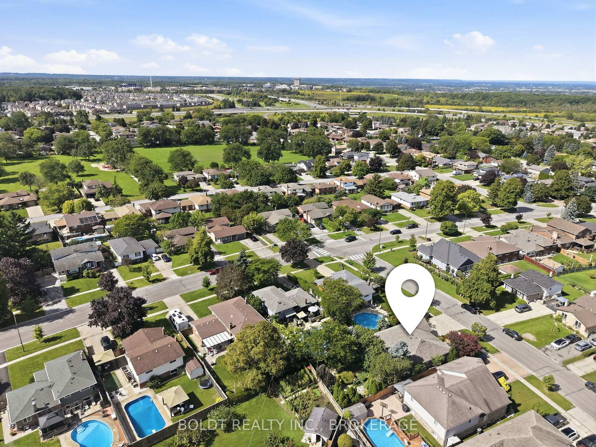 Photo 44 of 255 Sullivan Avenue, Thorold, Confederation Heights — HOMEH