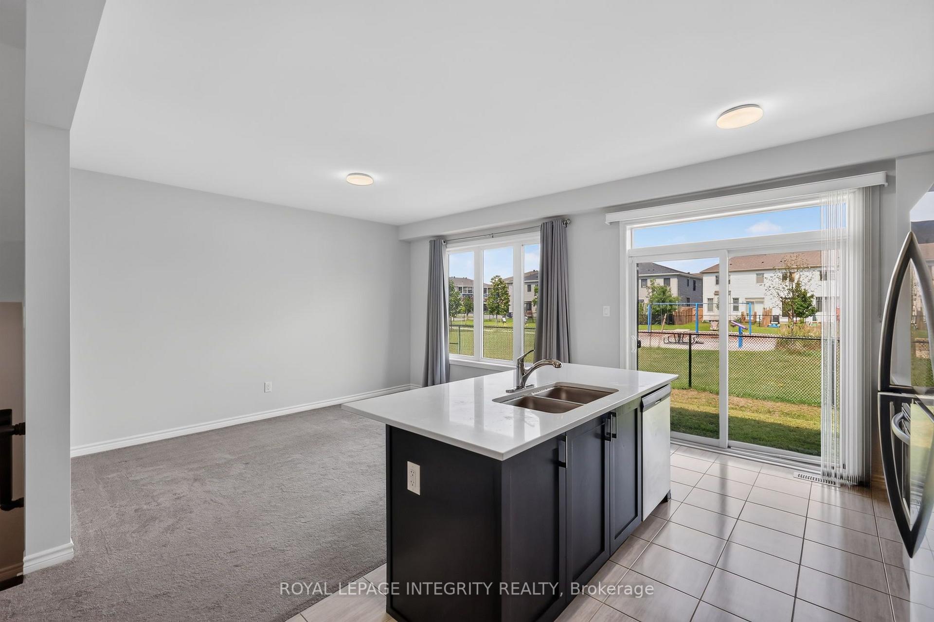 Photo 10 of 129 Umbra Place, Ottawa, Barrhaven - Half Moon Bay — HOMEH