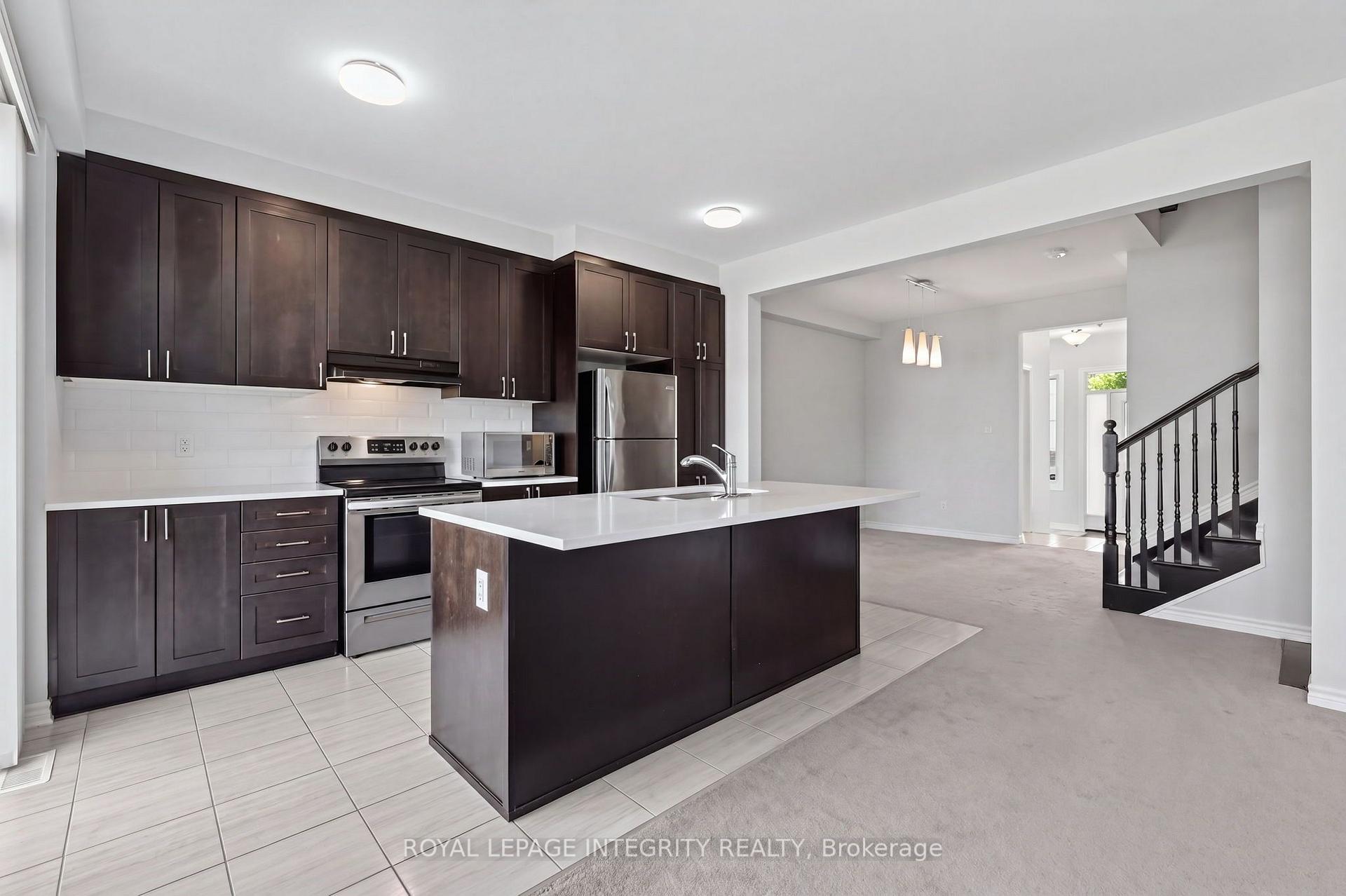 Photo 13 of 129 Umbra Place, Ottawa, Barrhaven - Half Moon Bay — HOMEH