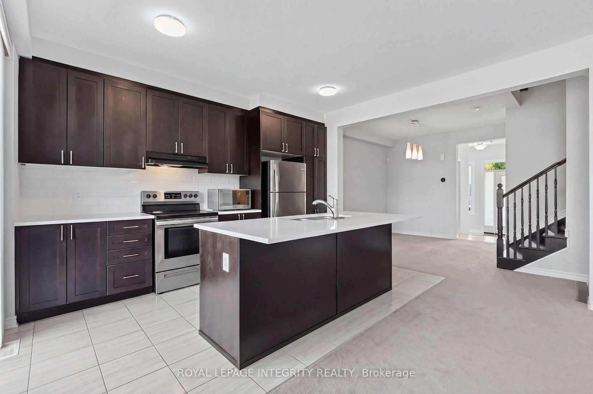 Photo 17 of 129 Umbra Place, Ottawa, Barrhaven - Half Moon Bay — HOMEH