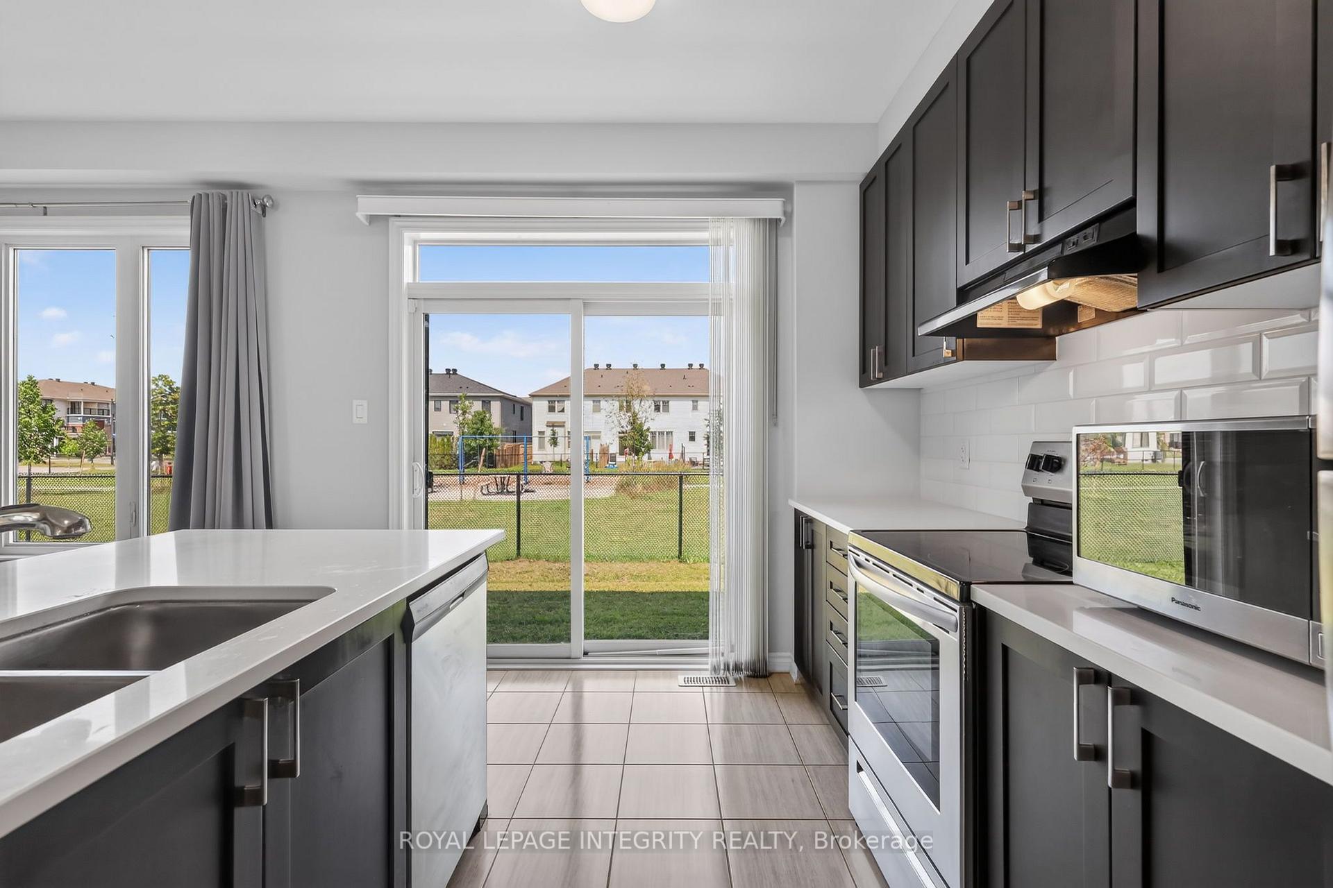 Photo 20 of 129 Umbra Place, Ottawa, Barrhaven - Half Moon Bay — HOMEH