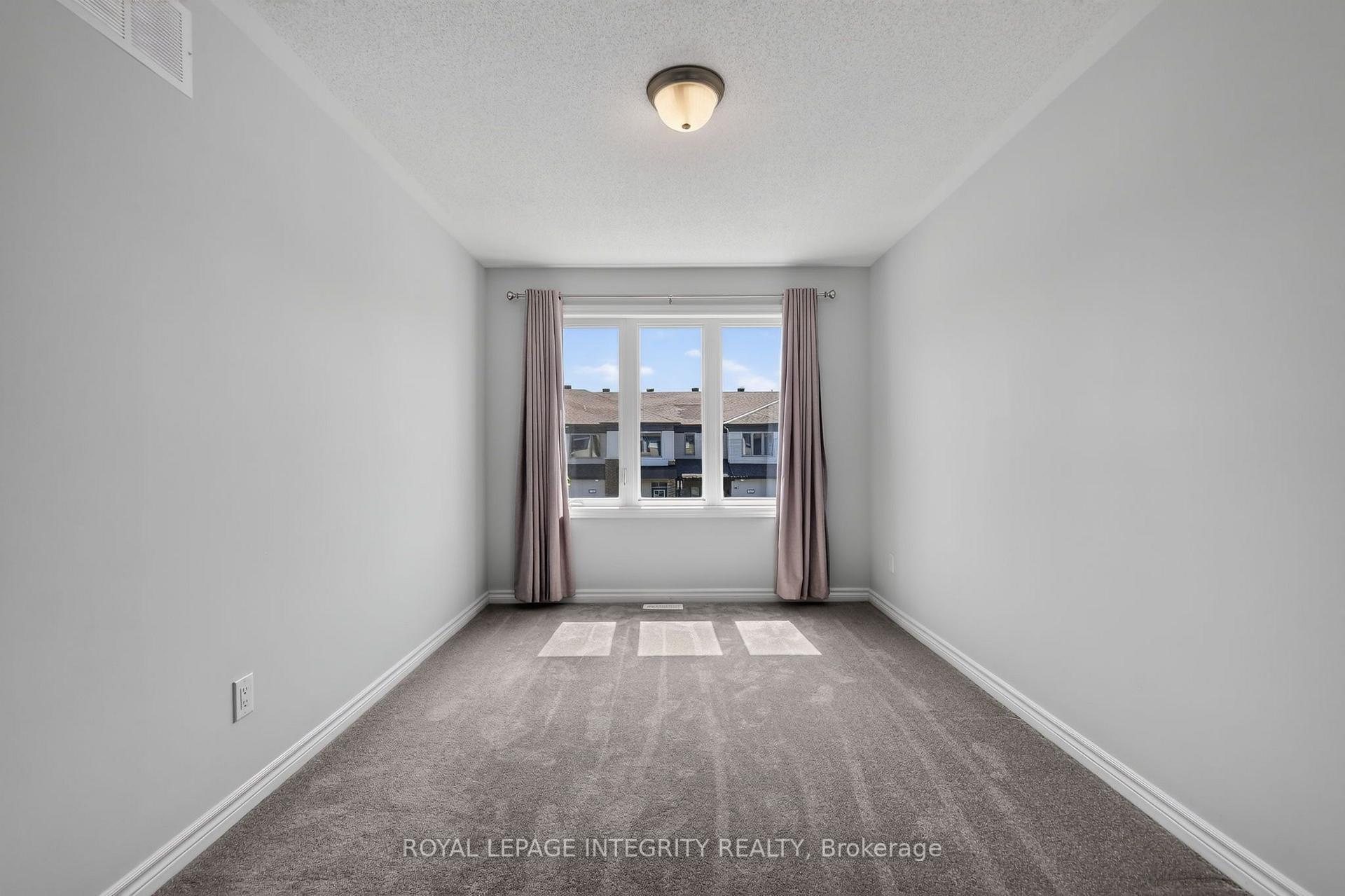 Photo 35 of 129 Umbra Place, Ottawa, Barrhaven - Half Moon Bay — HOMEH