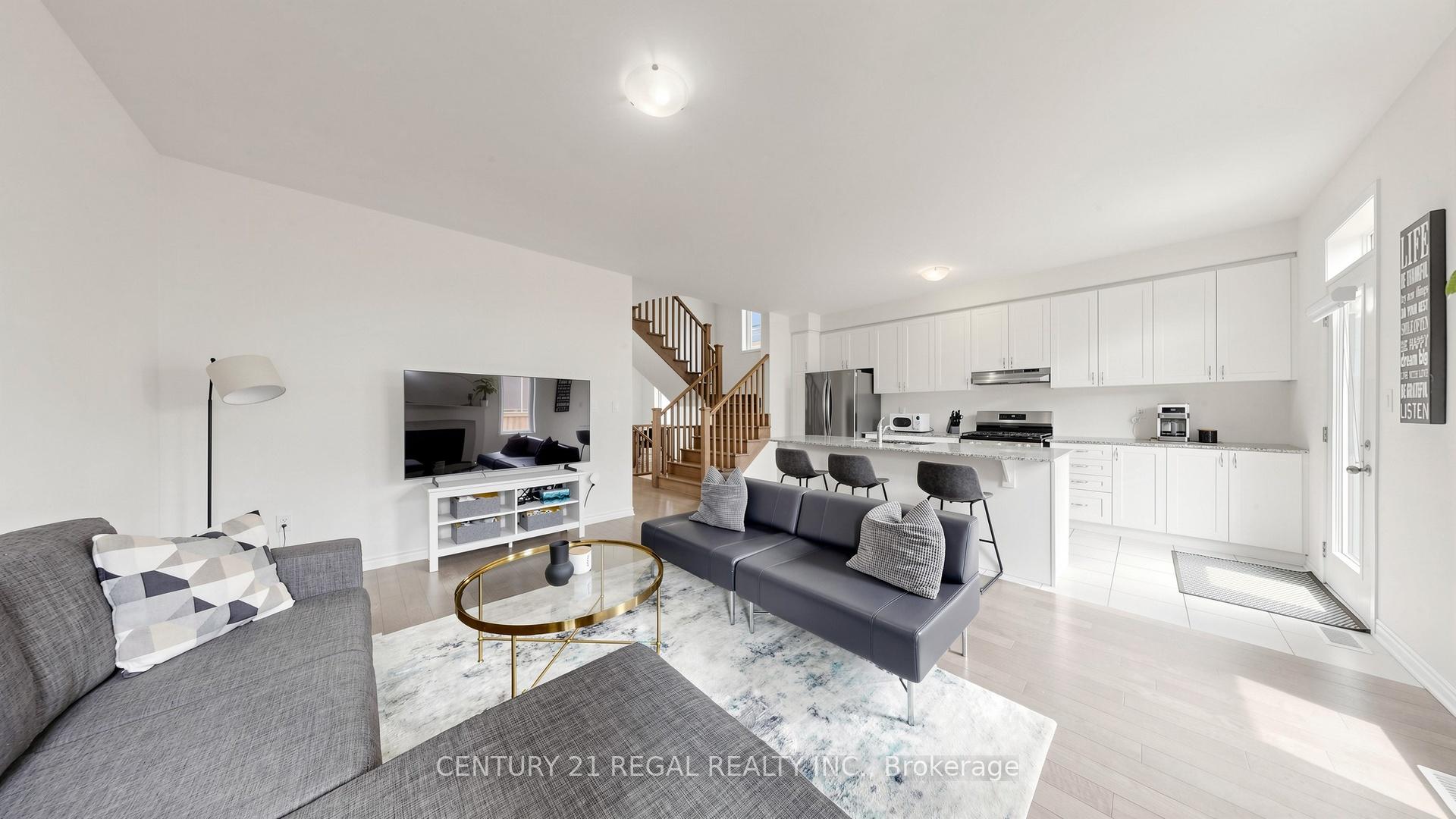 Photo 5 of 1403 Longspur Trail, Pickering, Rural Pickering — HOMEH