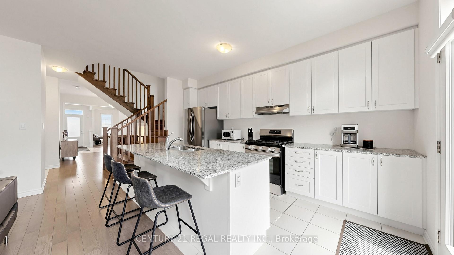 Photo 7 of 1403 Longspur Trail, Pickering, Rural Pickering — HOMEH