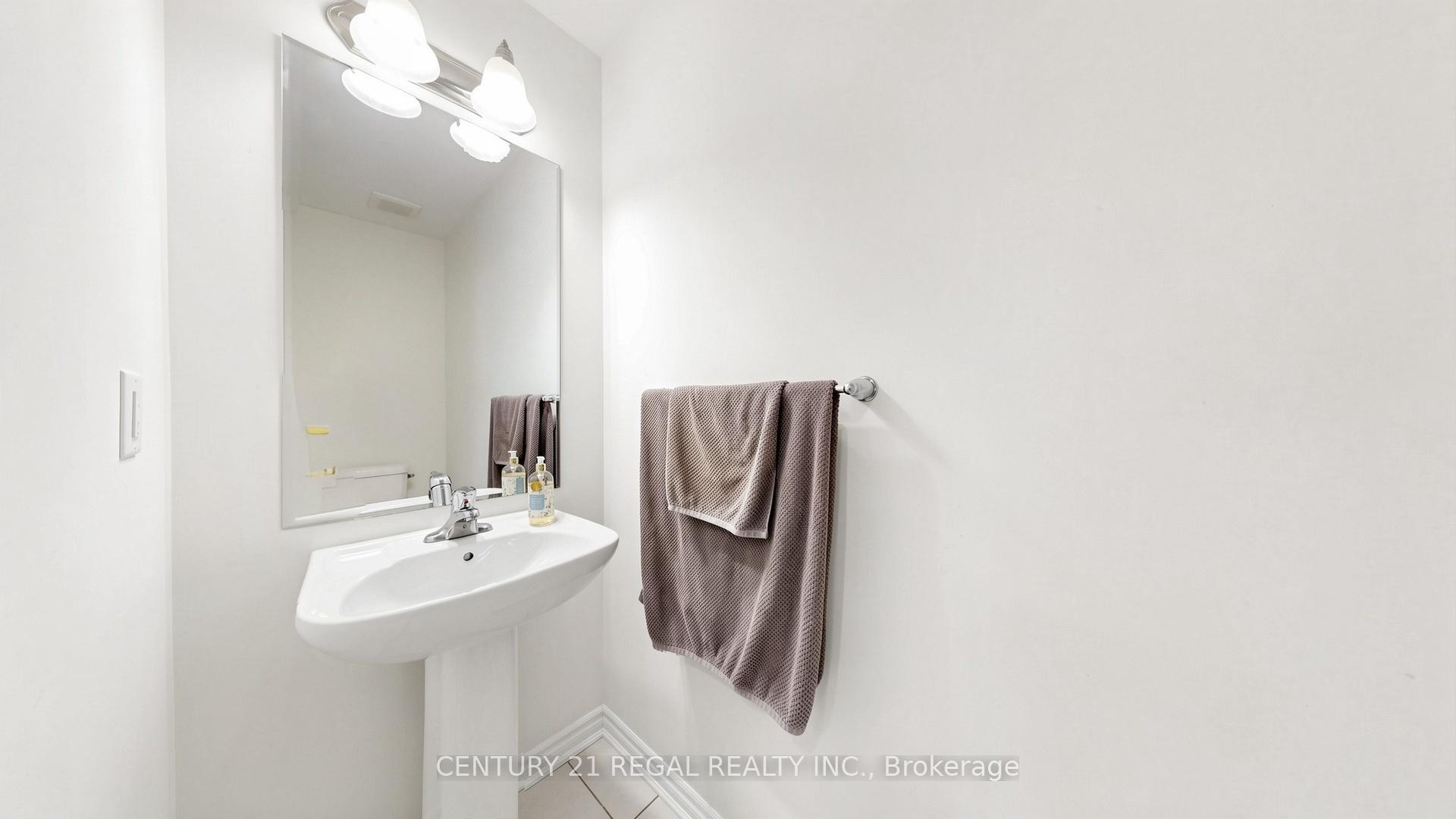 Photo 14 of 1403 Longspur Trail, Pickering, Rural Pickering — HOMEH