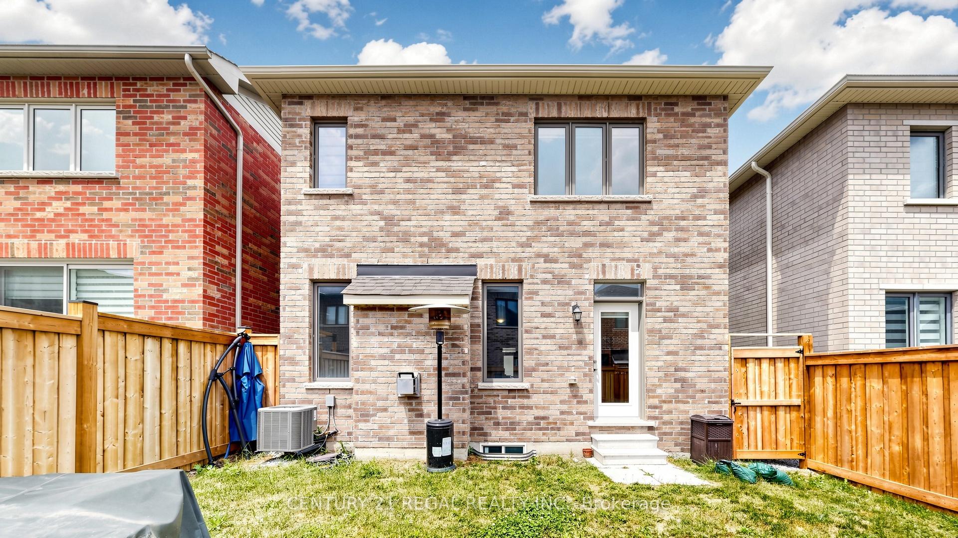 Photo 32 of 1403 Longspur Trail, Pickering, Rural Pickering — HOMEH
