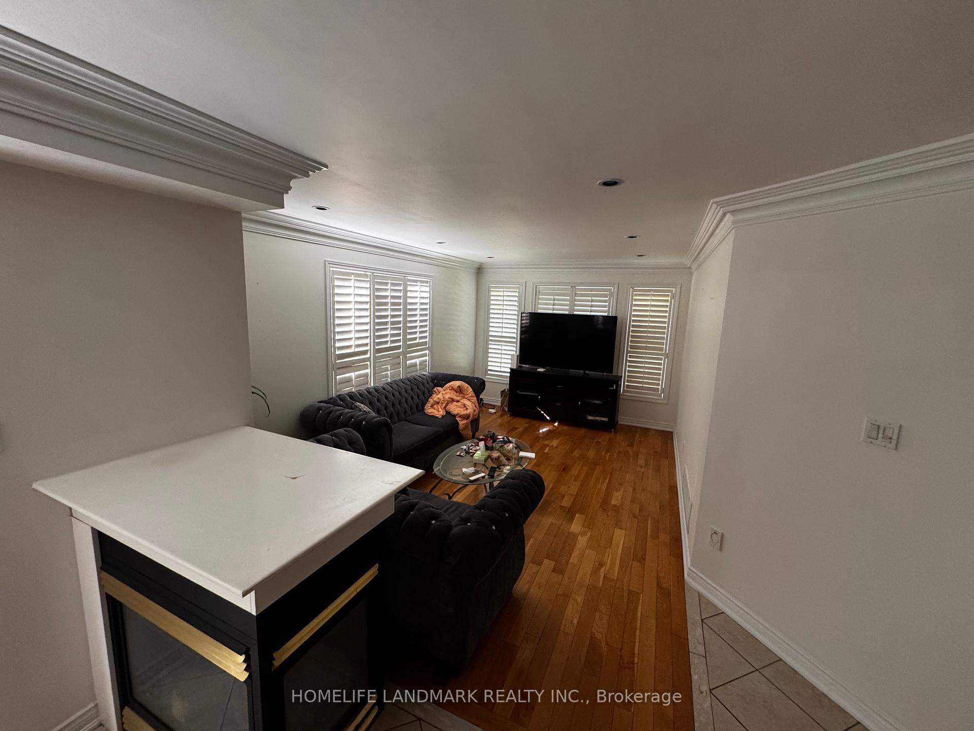 Photo 7 of 33 Ramsgate Court, Markham, Milliken Mills East — HOMEH