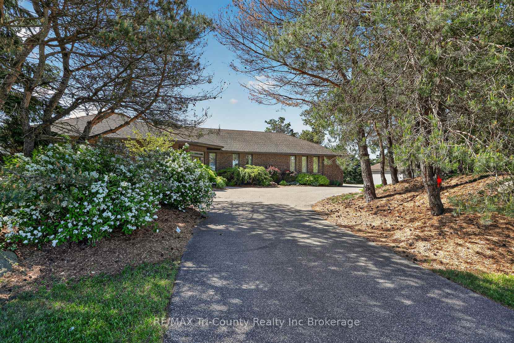 Photo 5 of 57009 Heritage Line, Bayham, Rural Bayham — HOMEH