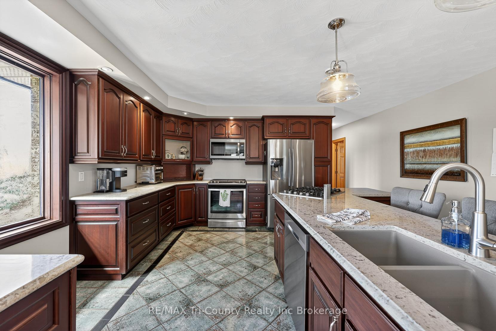 Photo 12 of 57009 Heritage Line, Bayham, Rural Bayham — HOMEH