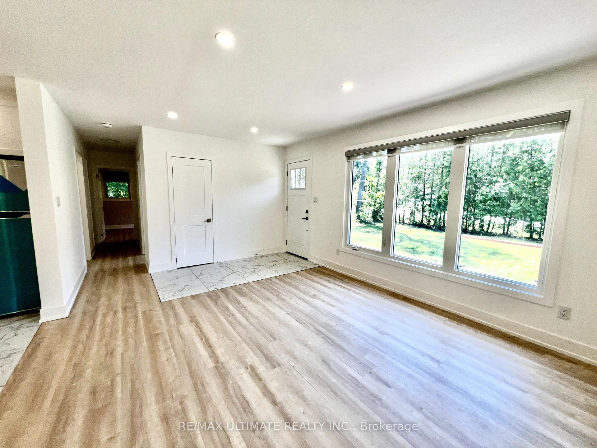 Photo 10 of 2445 25th side road Side Road, Innisfil, Alcona — HOMEH