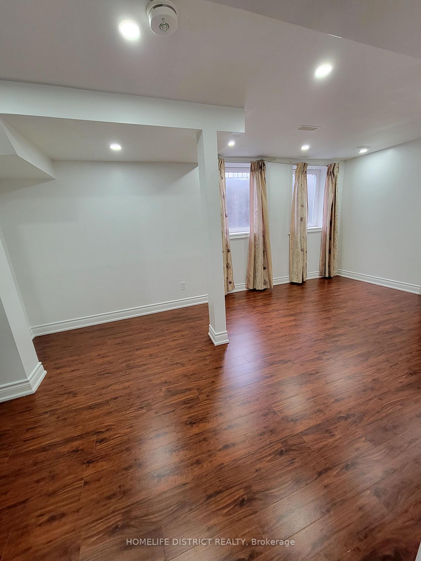 Photo 2 of 1 Netherway Crescent, Ajax, Northwest Ajax — HOMEH