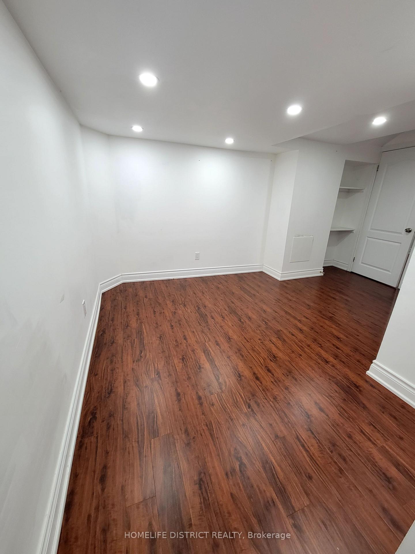Photo 6 of 1 Netherway Crescent, Ajax, Northwest Ajax — HOMEH