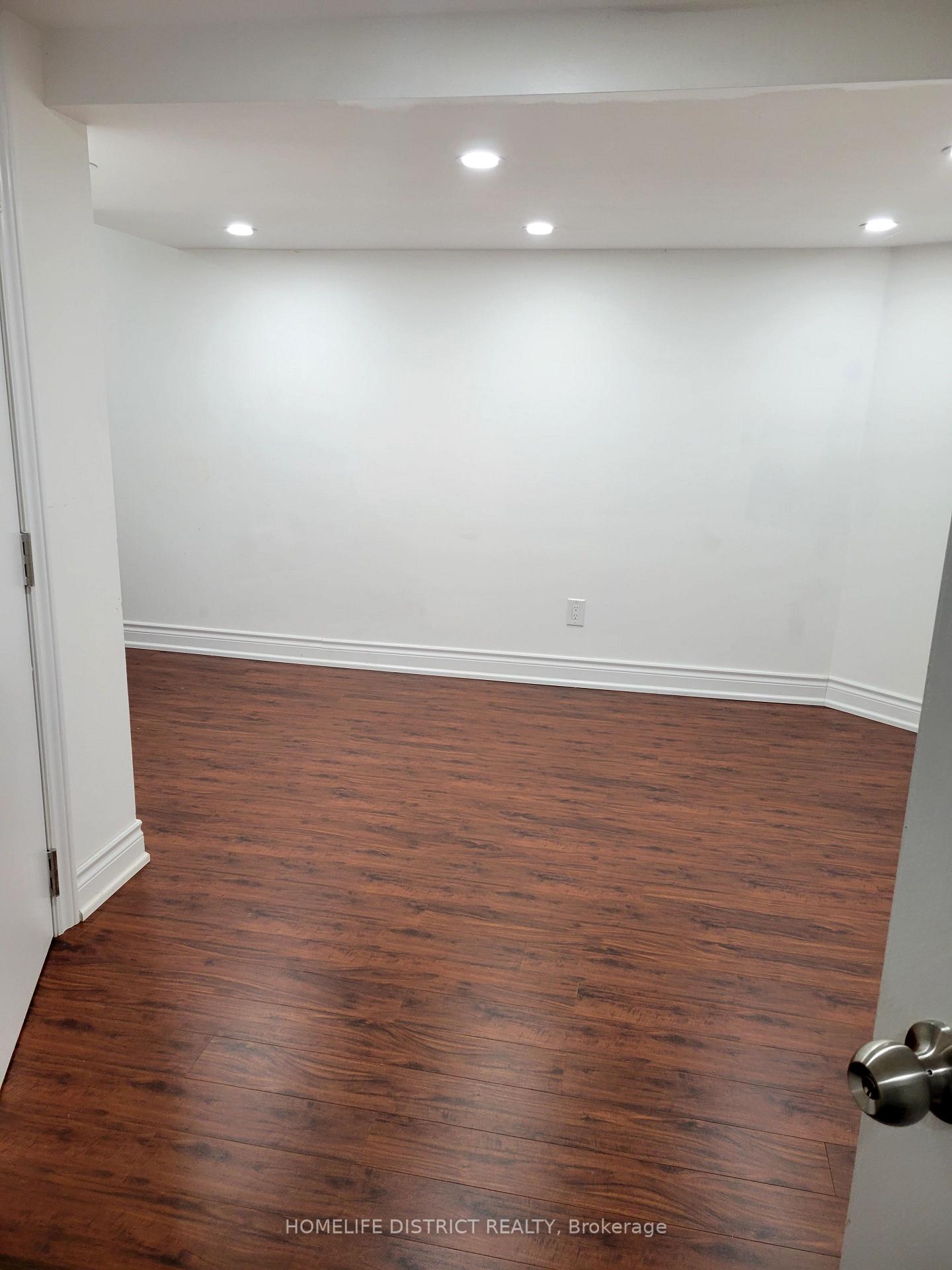 Photo 16 of 1 Netherway Crescent, Ajax, Northwest Ajax — HOMEH