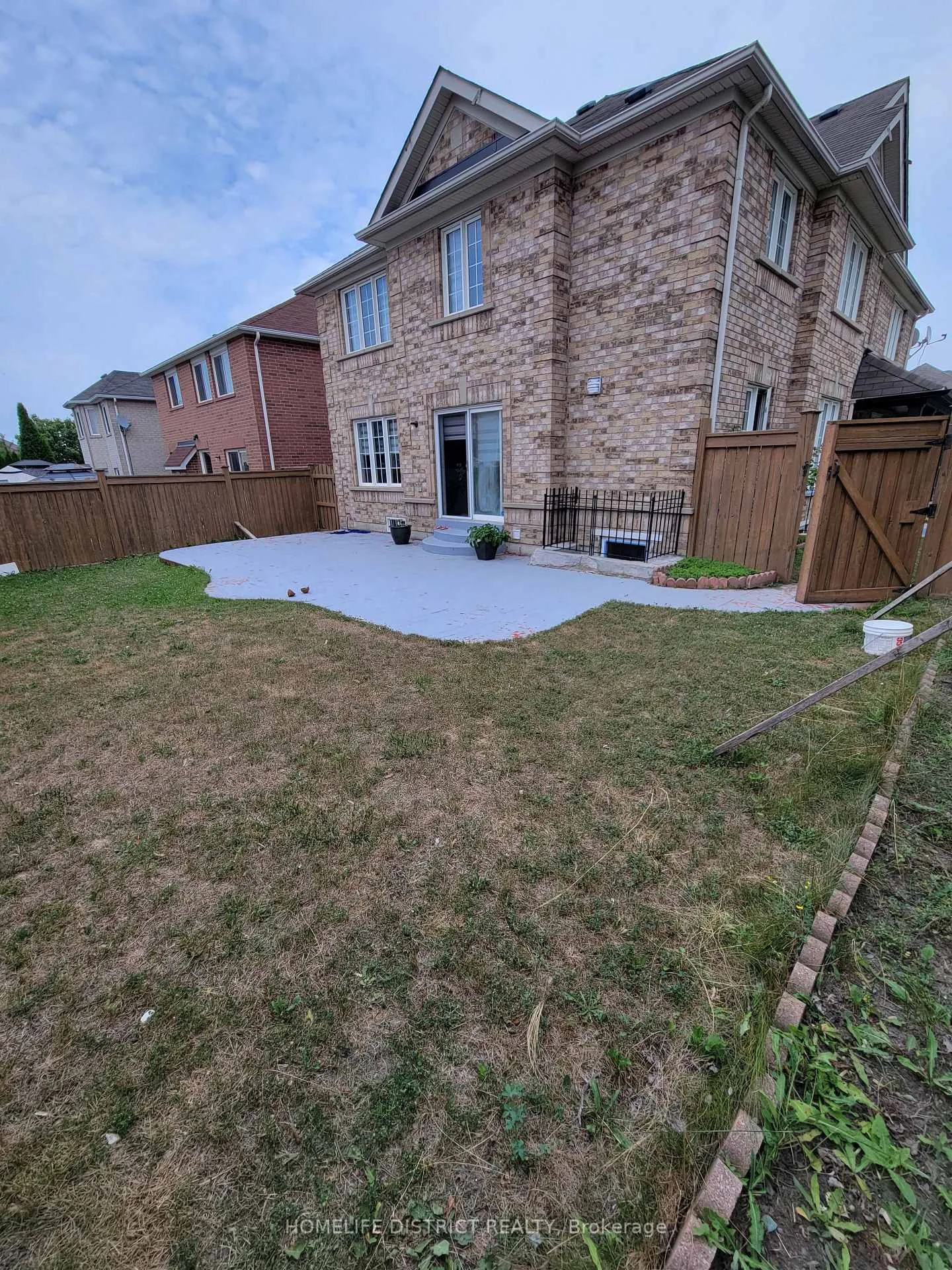 Photo 17 of 1 Netherway Crescent, Ajax, Northwest Ajax — HOMEH