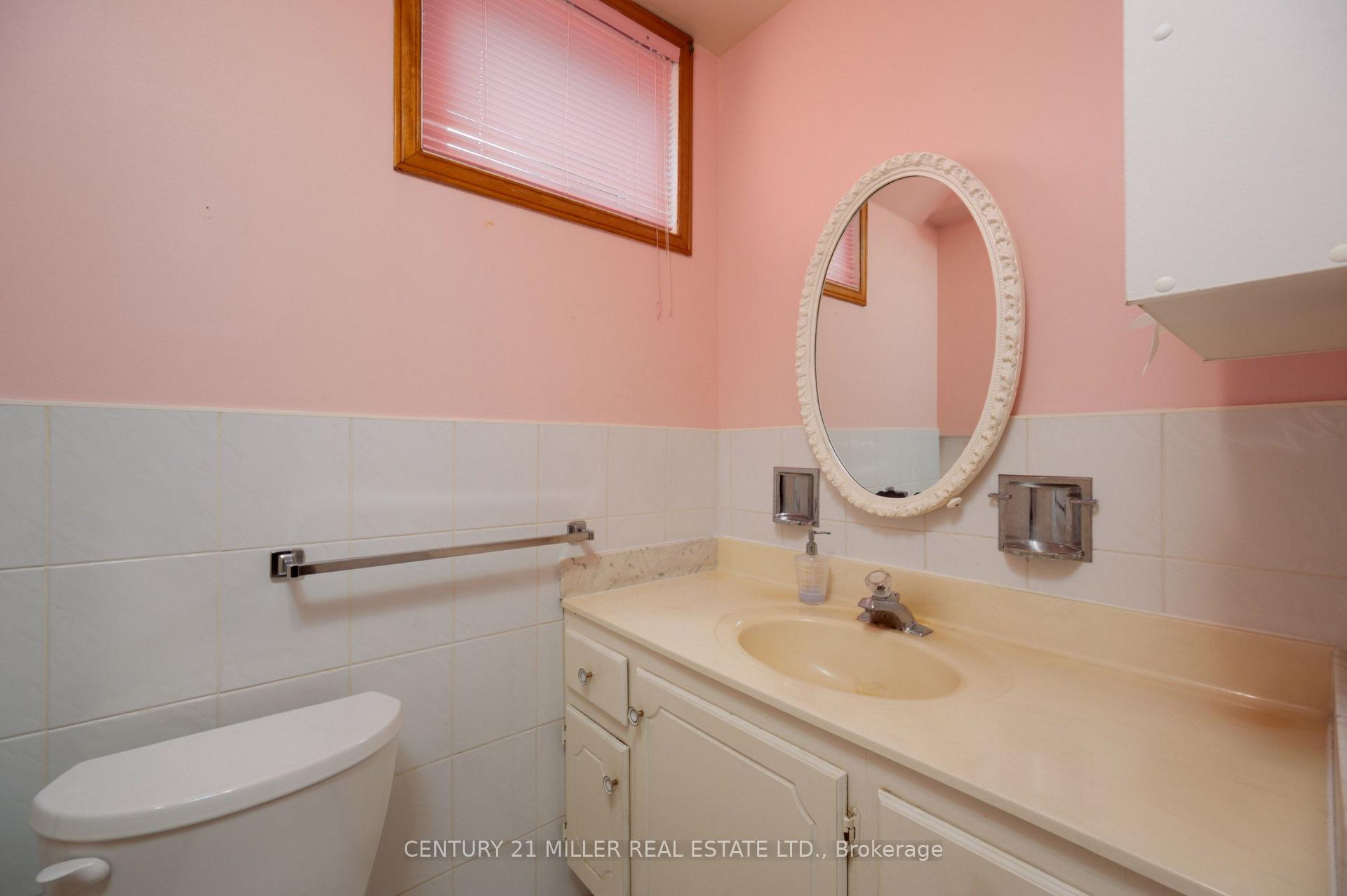 Photo 25 of 3478 Palgrave Road, Mississauga, Fairview — HOMEH