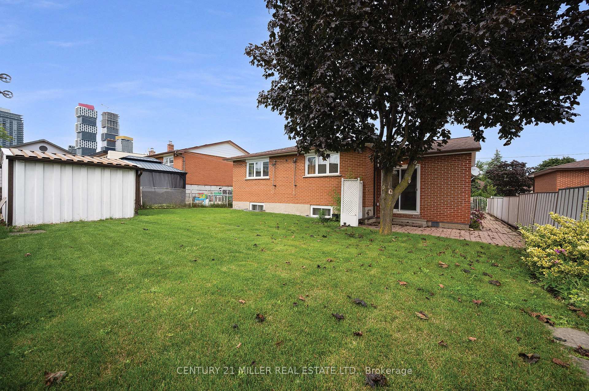 Photo 26 of 3478 Palgrave Road, Mississauga, Fairview — HOMEH