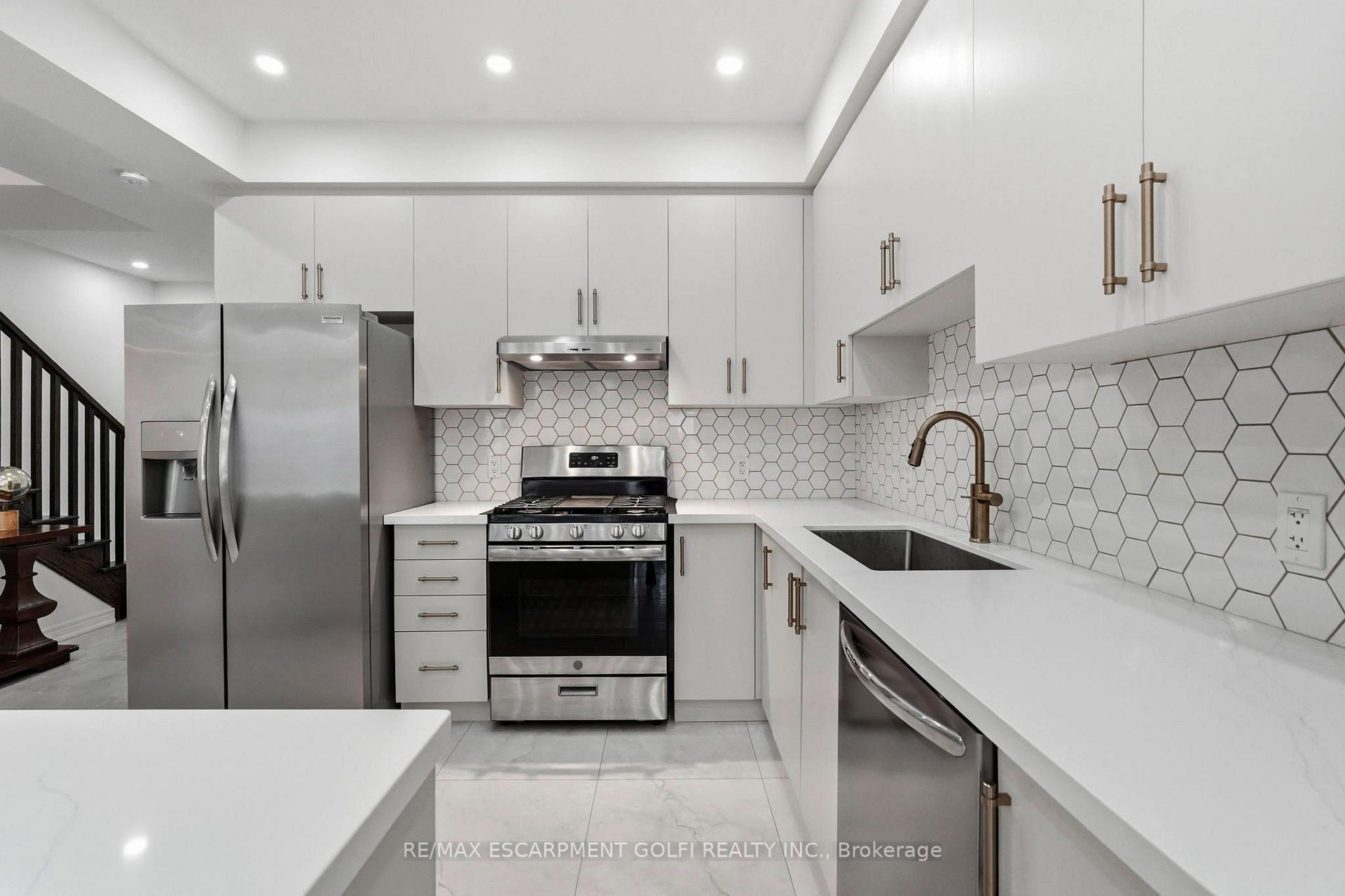 Photo 6 of 87 Rockledge Drive, Hamilton, Stoney Creek Industrial — HOMEH
