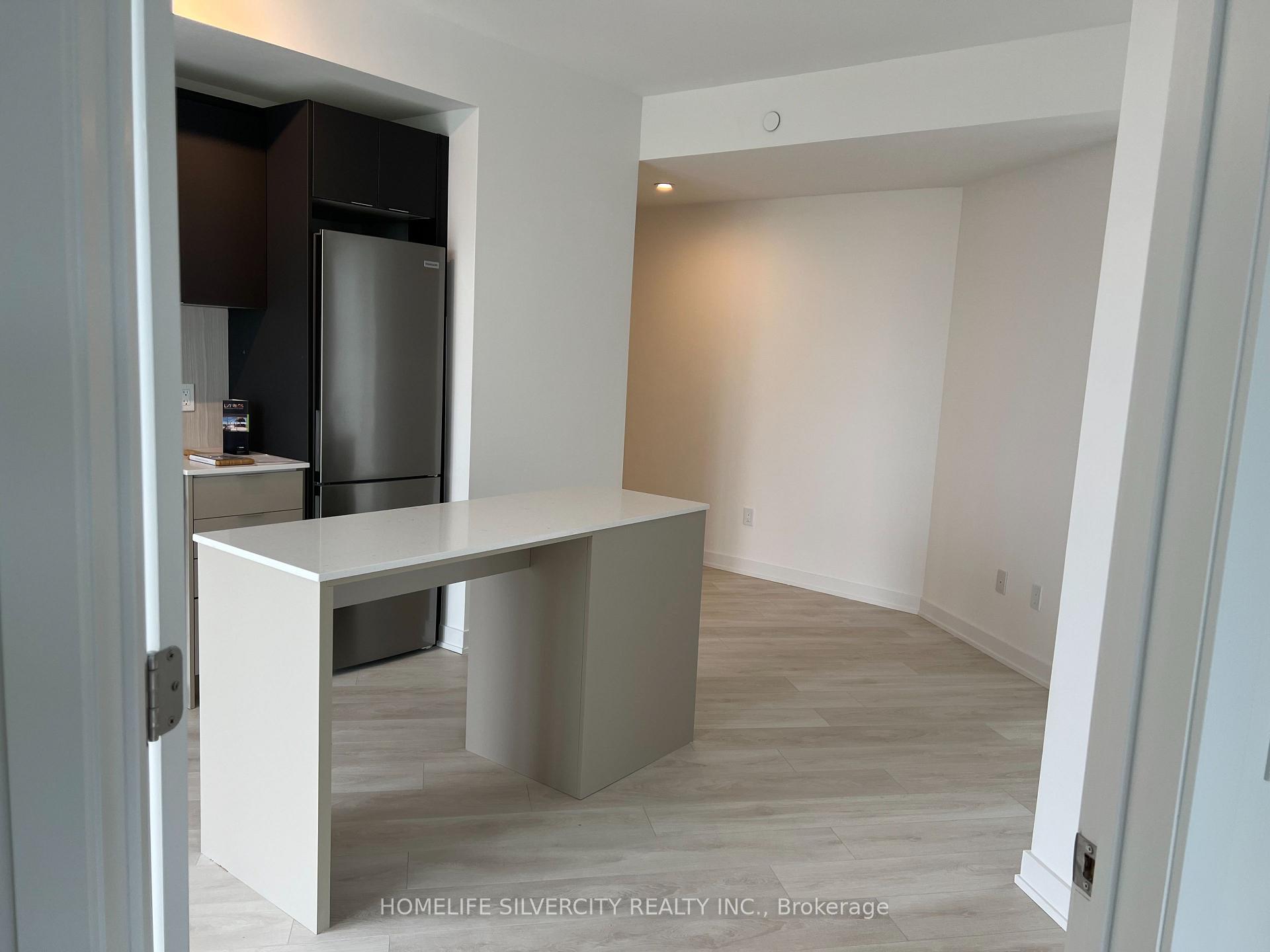 Photo 3 of Unit 1505, 8 Tippett Road, North York, Clanton Park — HOMEH