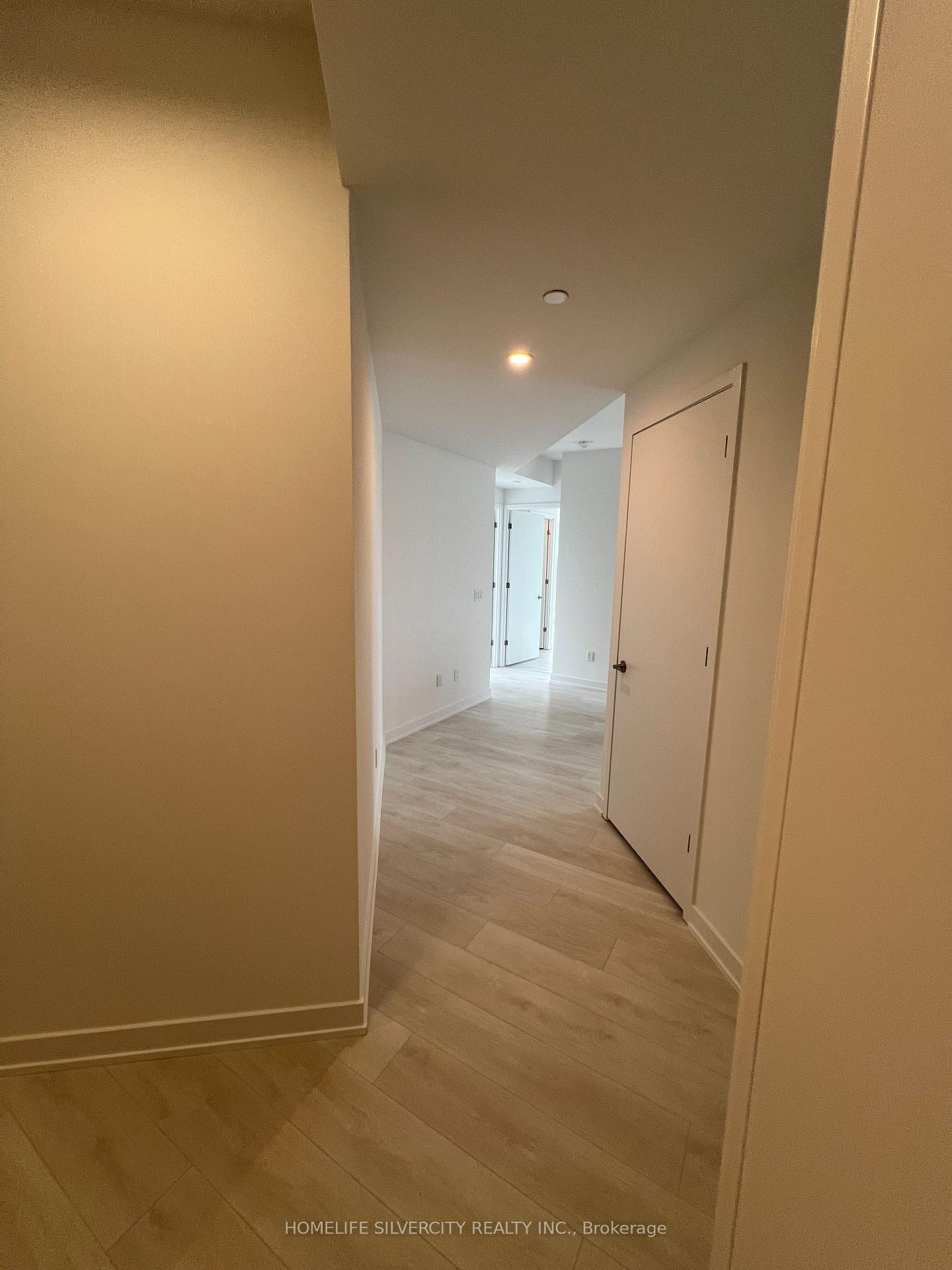 Photo 13 of Unit 1505, 8 Tippett Road, North York, Clanton Park — HOMEH
