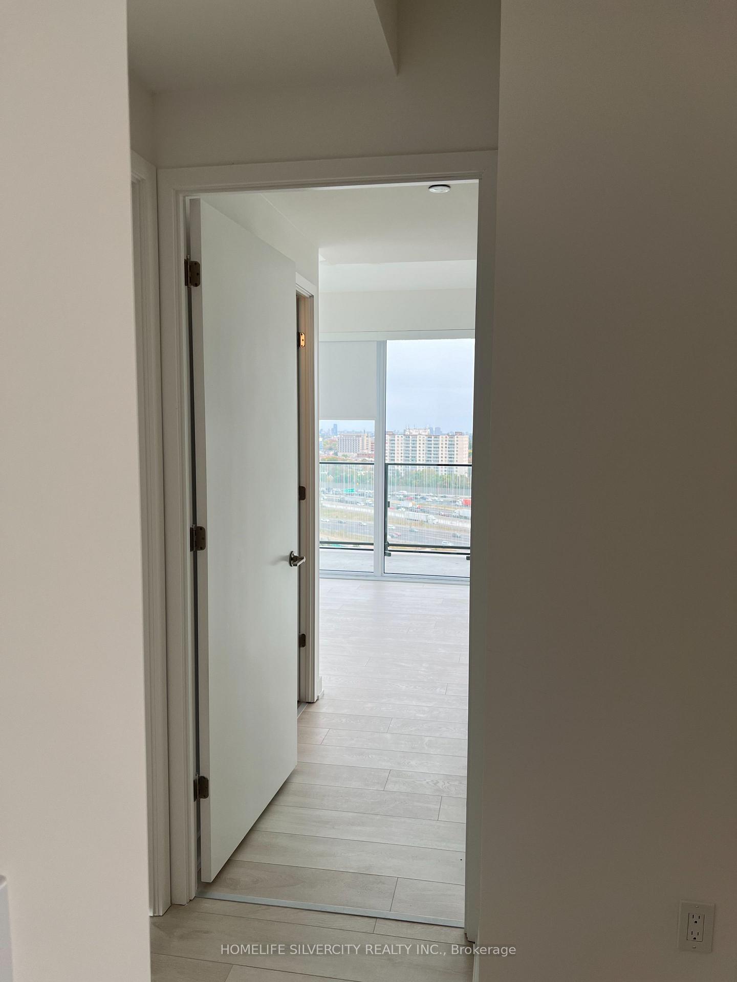 Photo 28 of Unit 1505, 8 Tippett Road, North York, Clanton Park — HOMEH